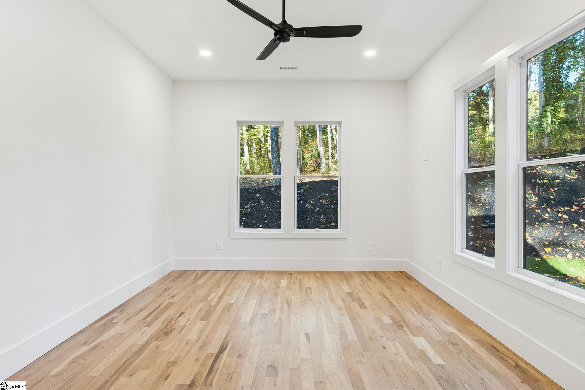 MLS #1571191 image #30