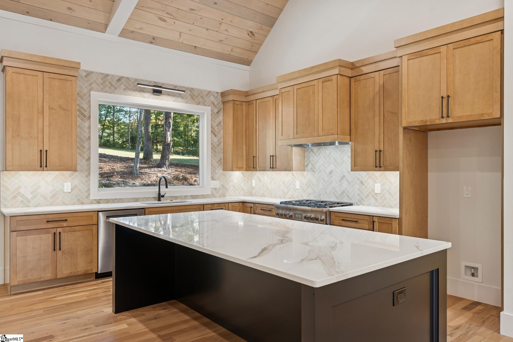 MLS #1571191 image #9