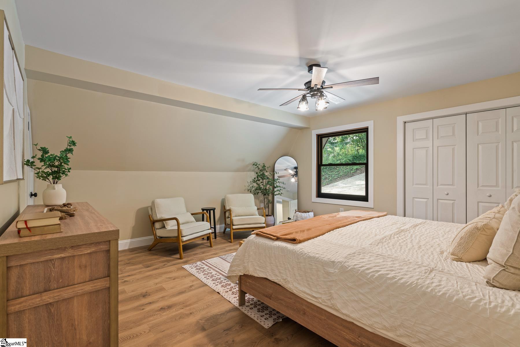 MLS #1571218 image #16