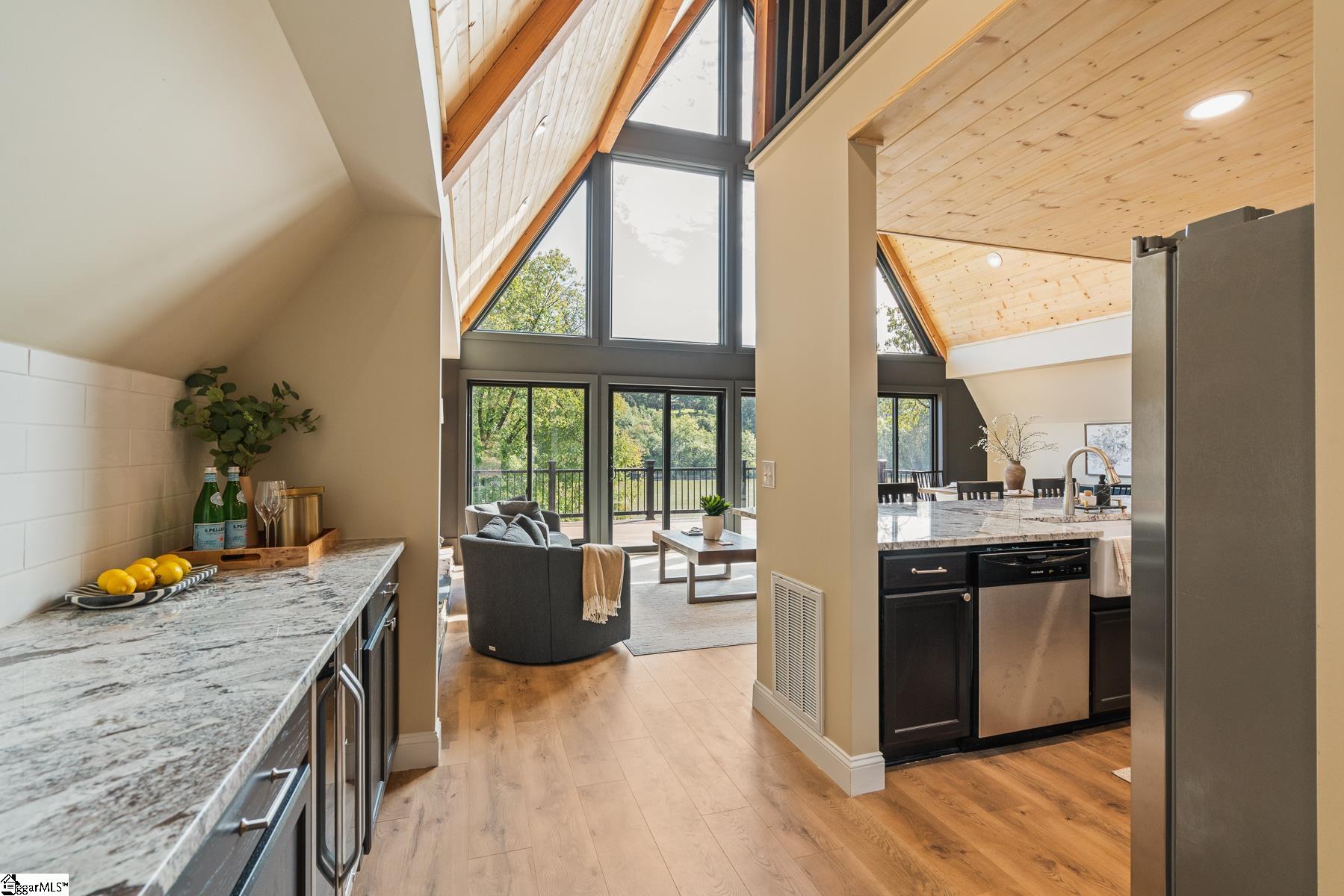 MLS #1571218 image #2