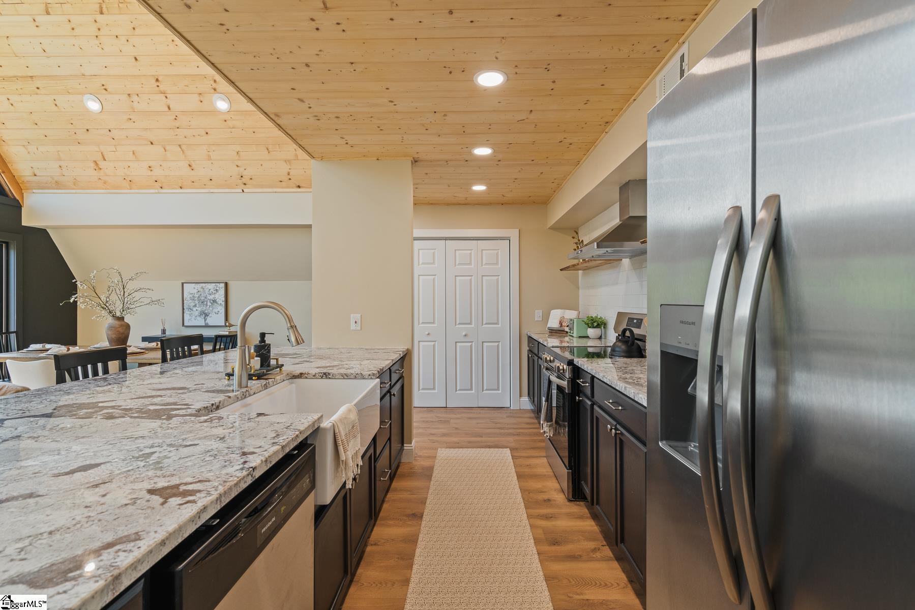 MLS #1571218 image #9