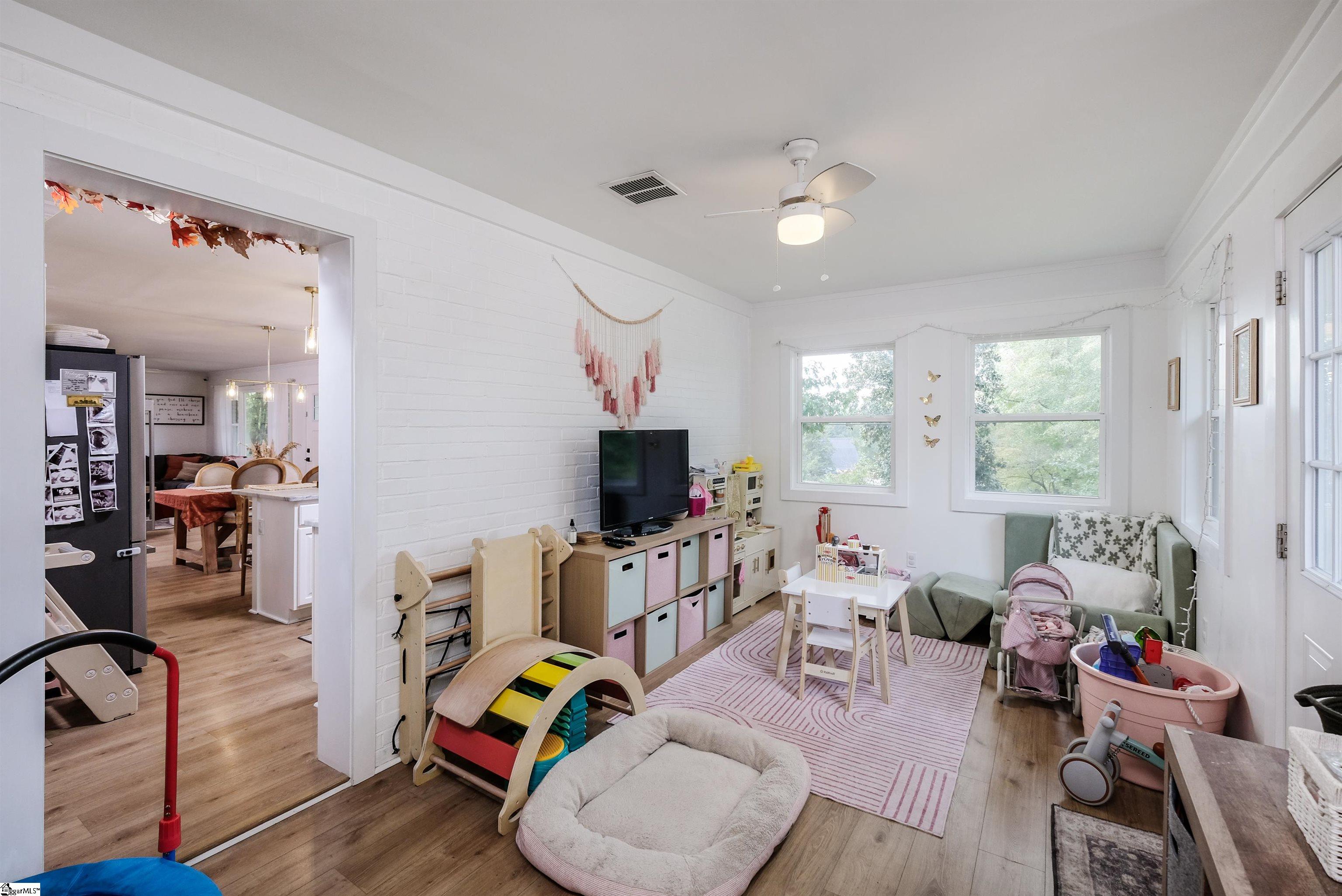 MLS #1571255 image #14