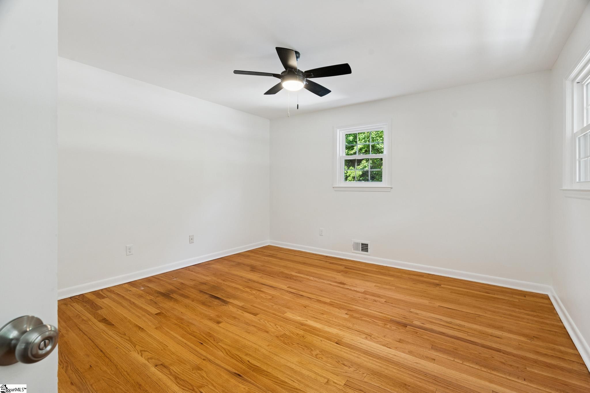 MLS #1571378 image #17