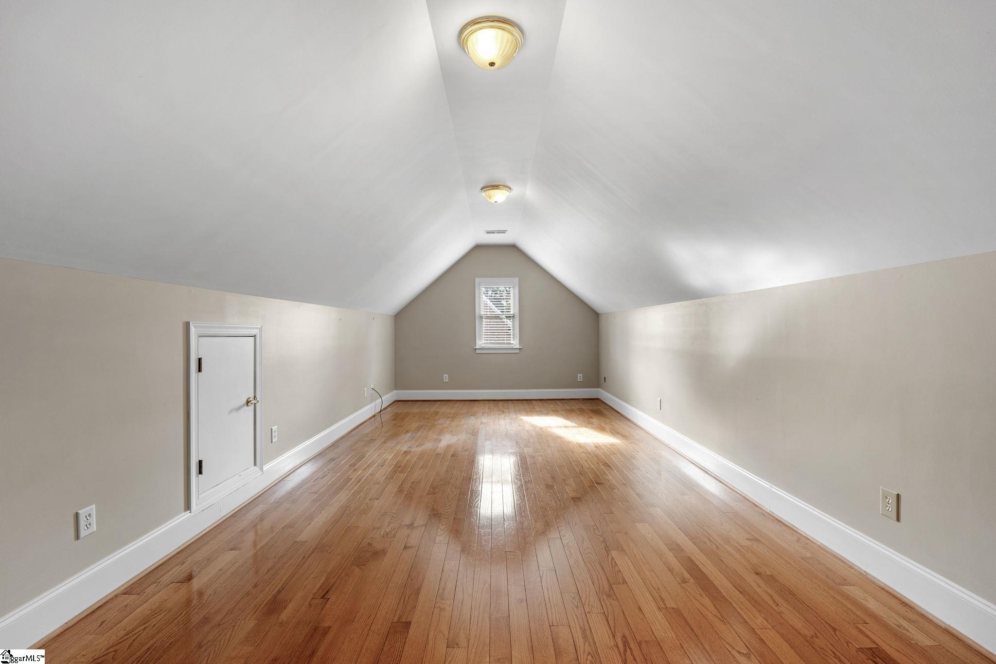 MLS #1571453 image #15