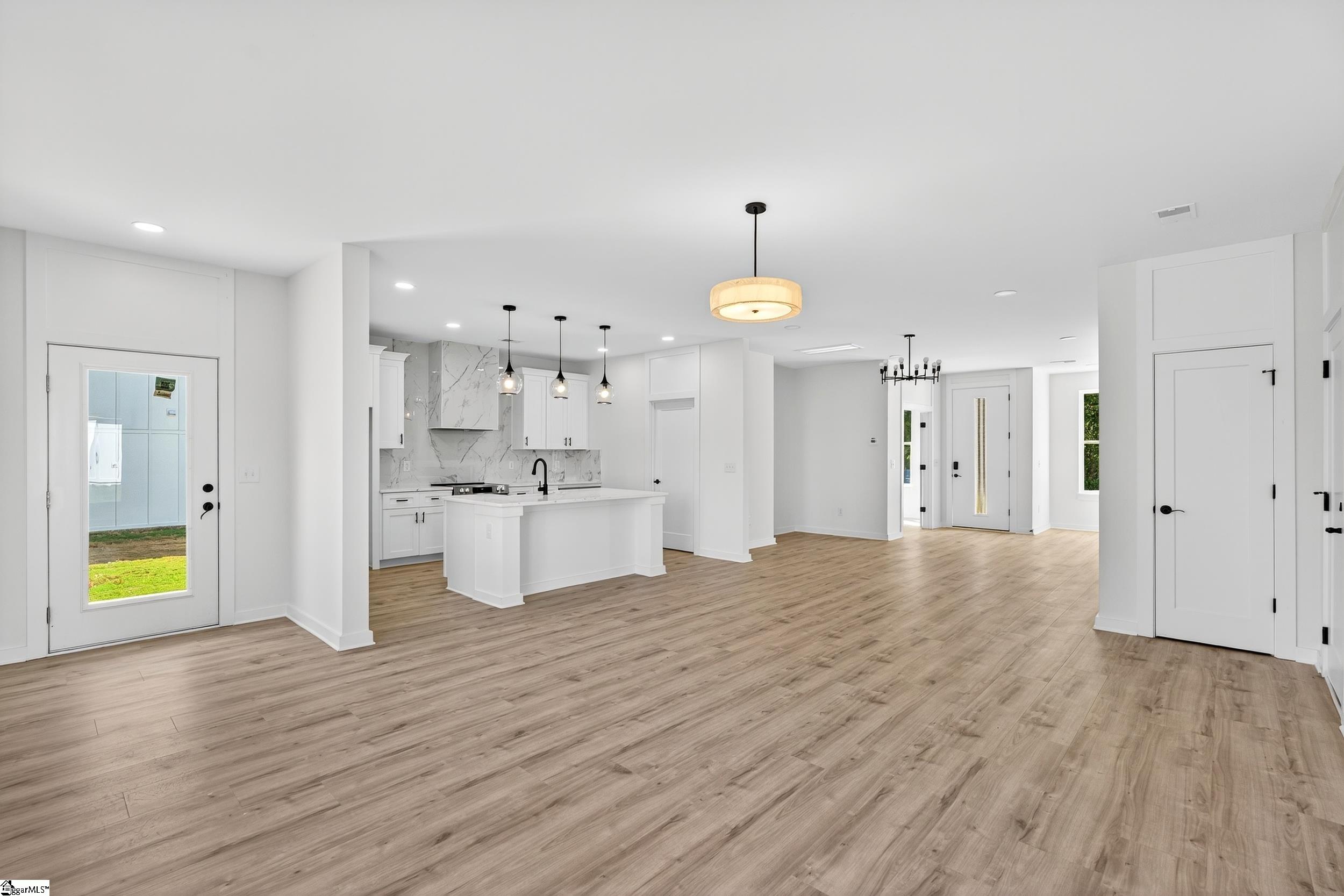 MLS #1571530 image #15