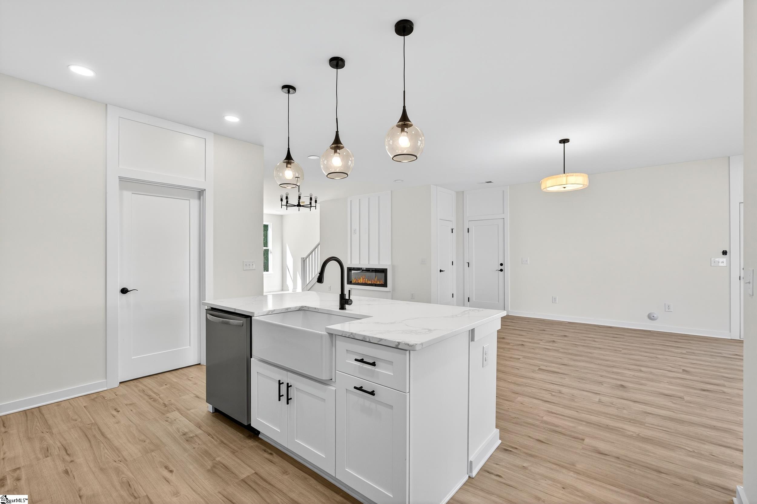 MLS #1571530 image #21