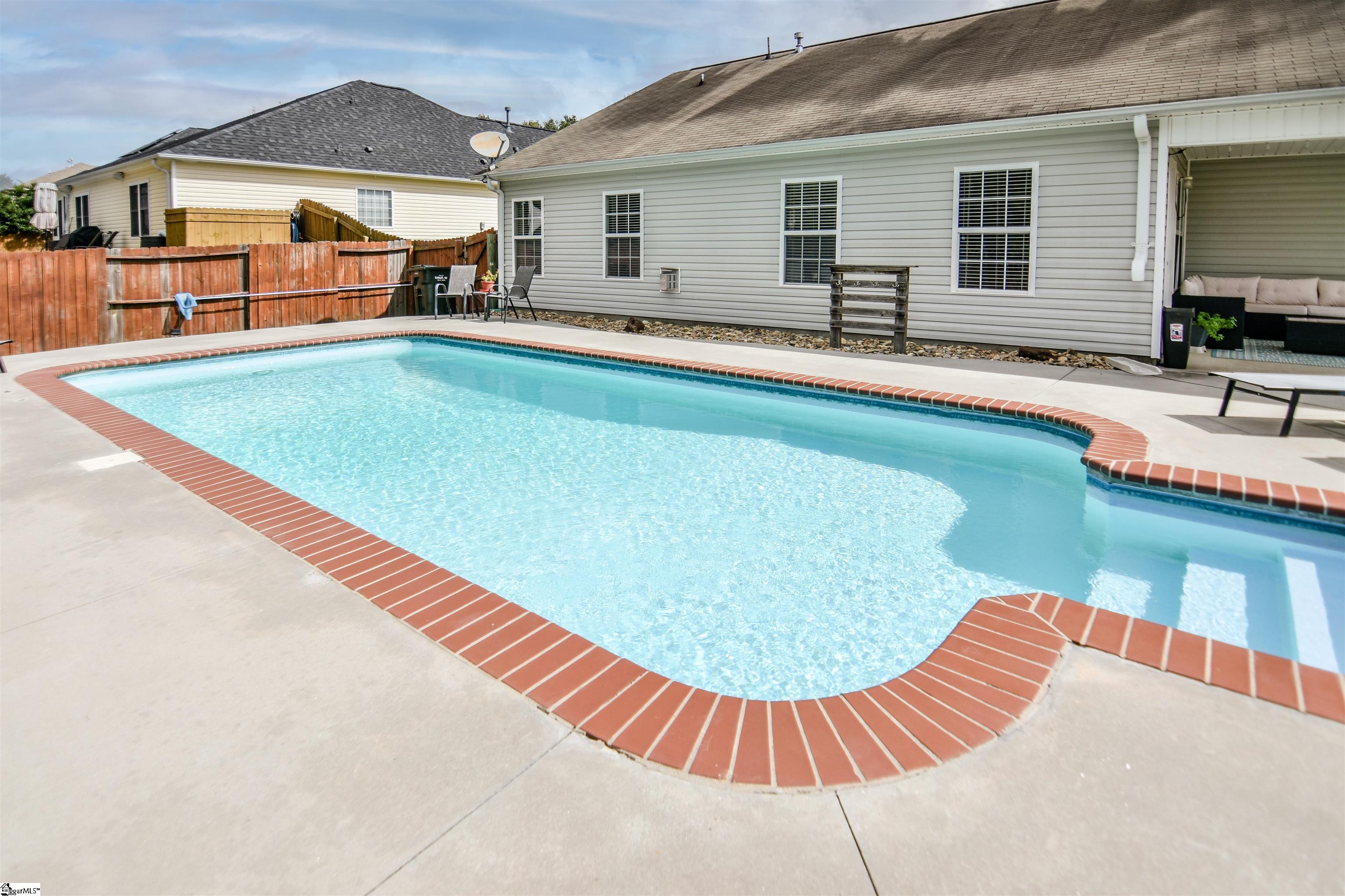 MLS #1571542 image #33