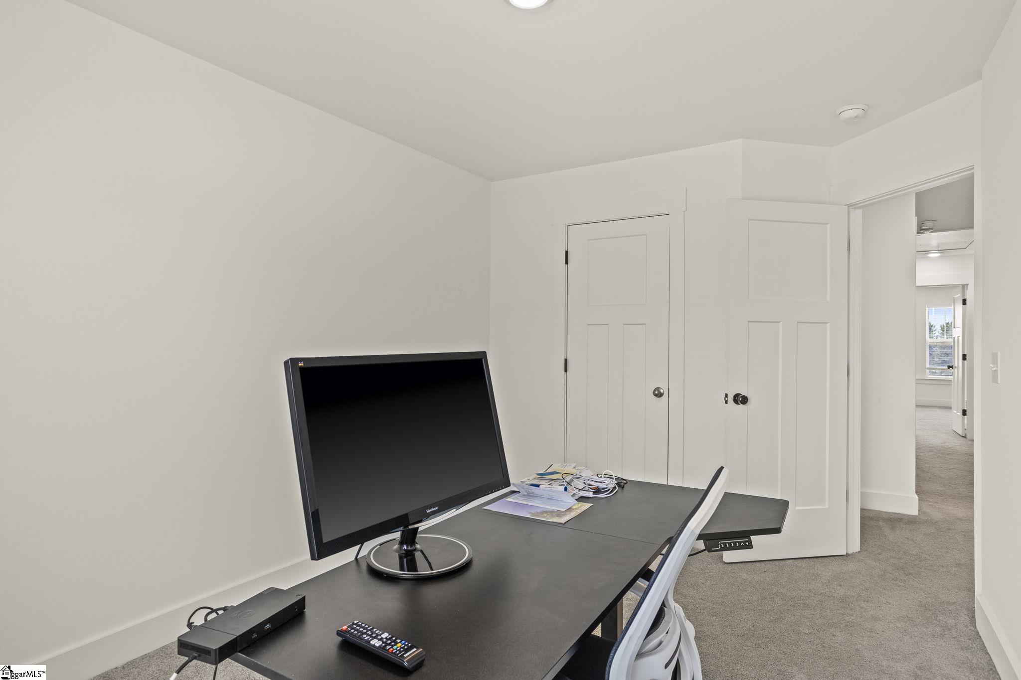 MLS #1571558 image #16