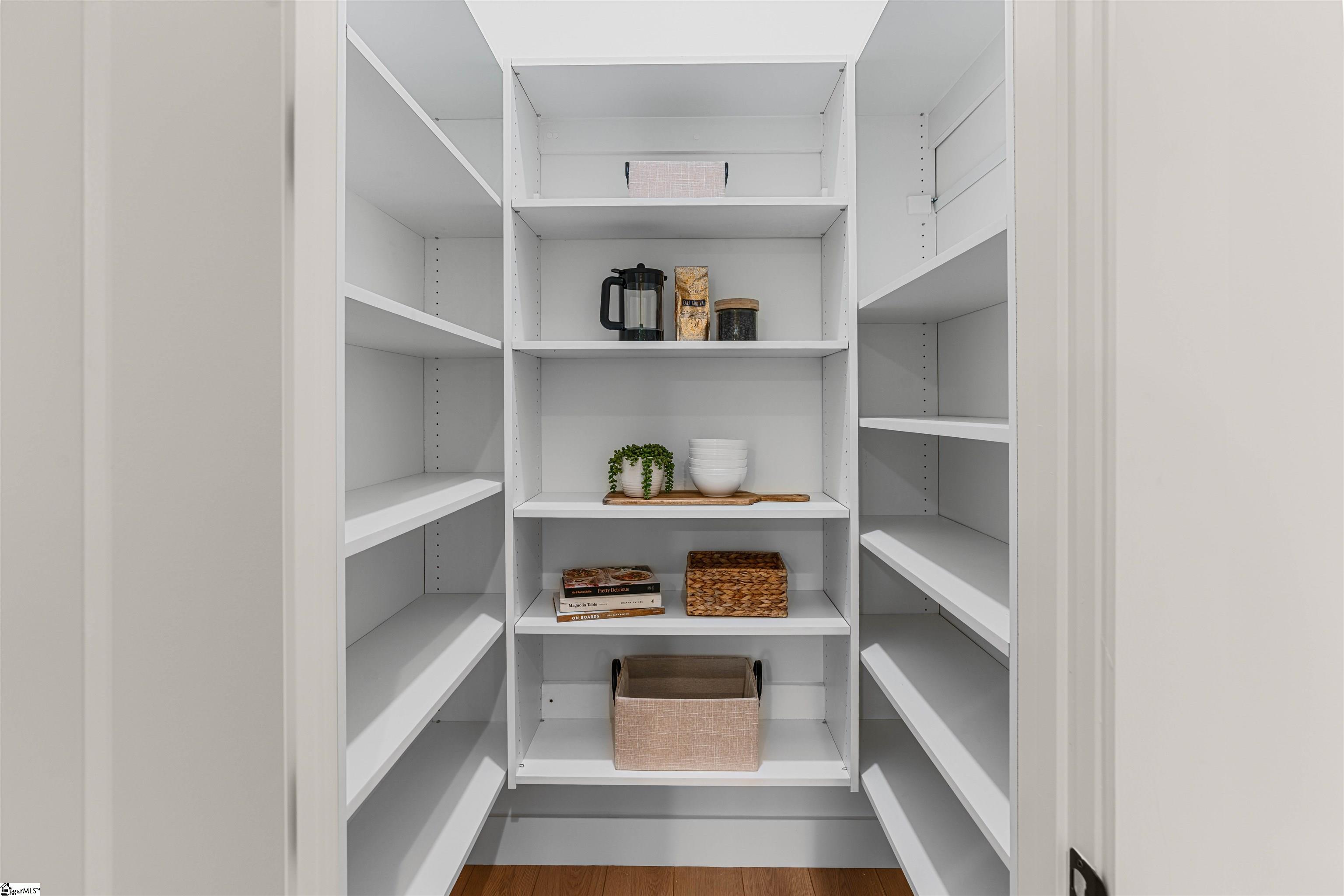 MLS #1571568 image #10