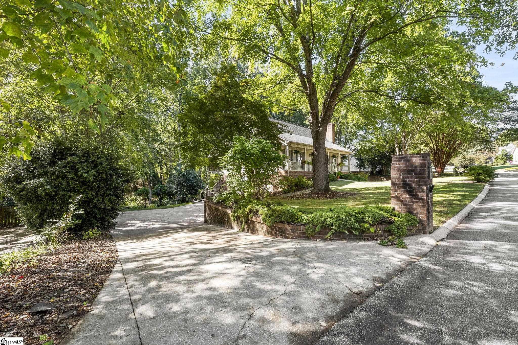 MLS #1571588 image #2