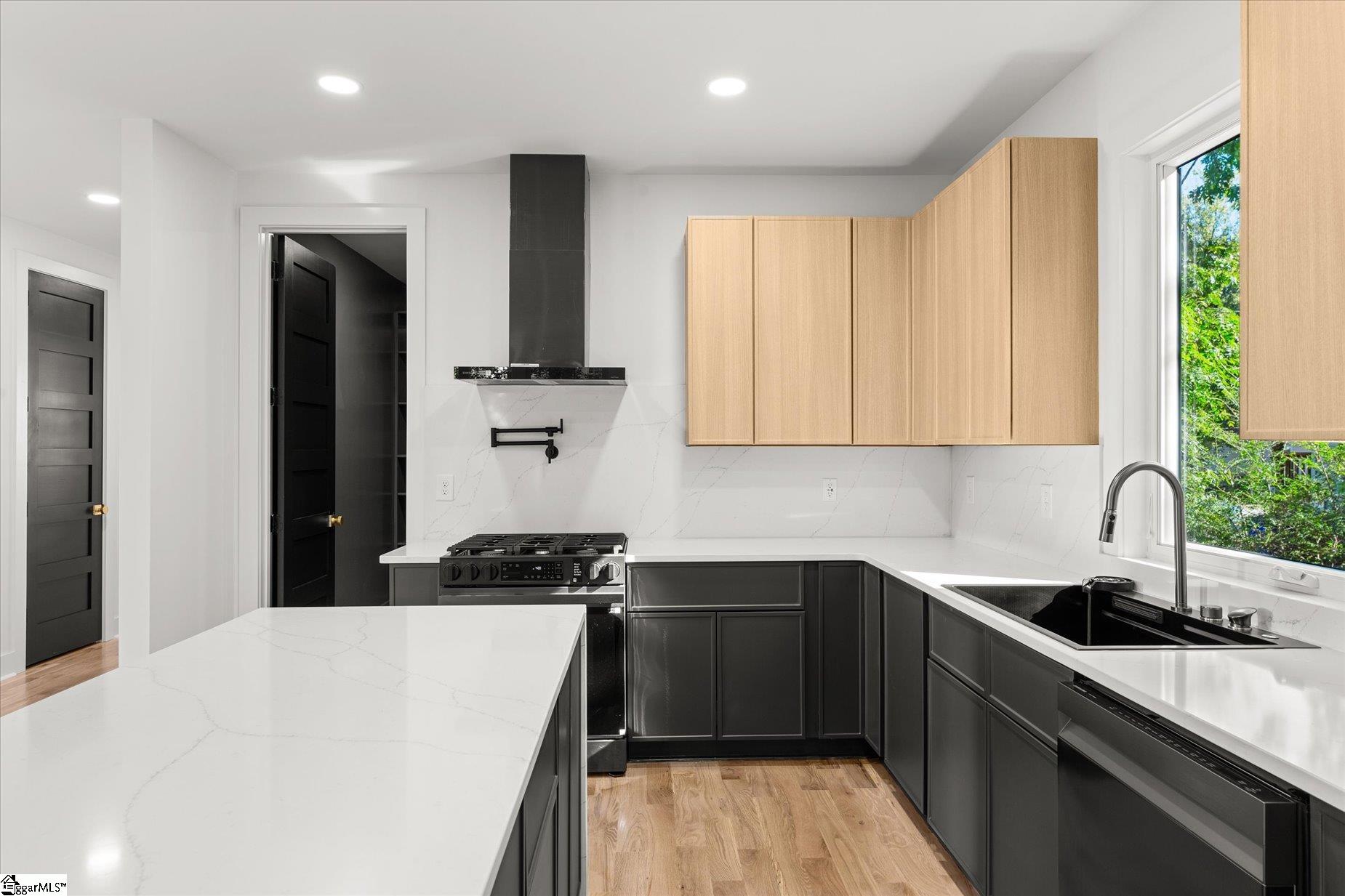 MLS #1571625 image #20