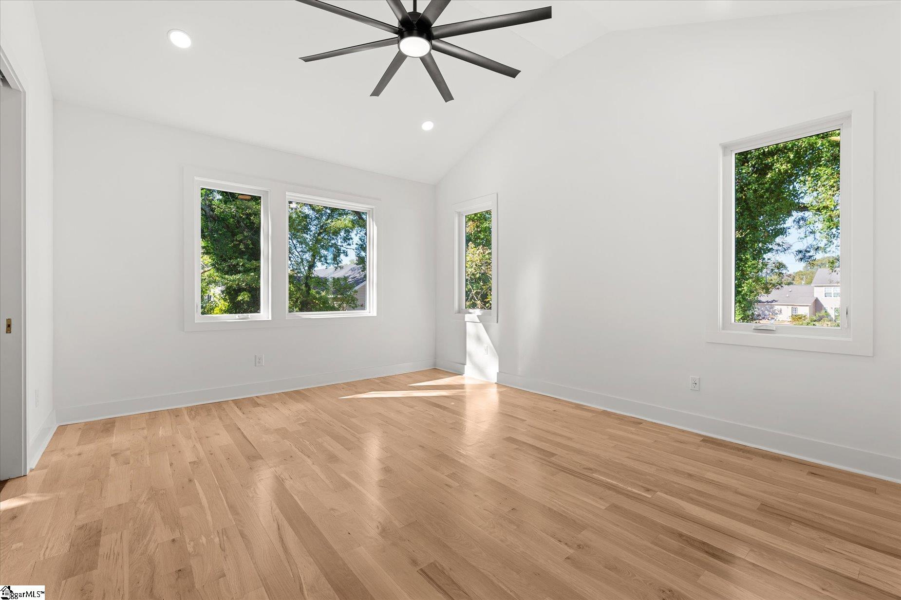 MLS #1571625 image #35