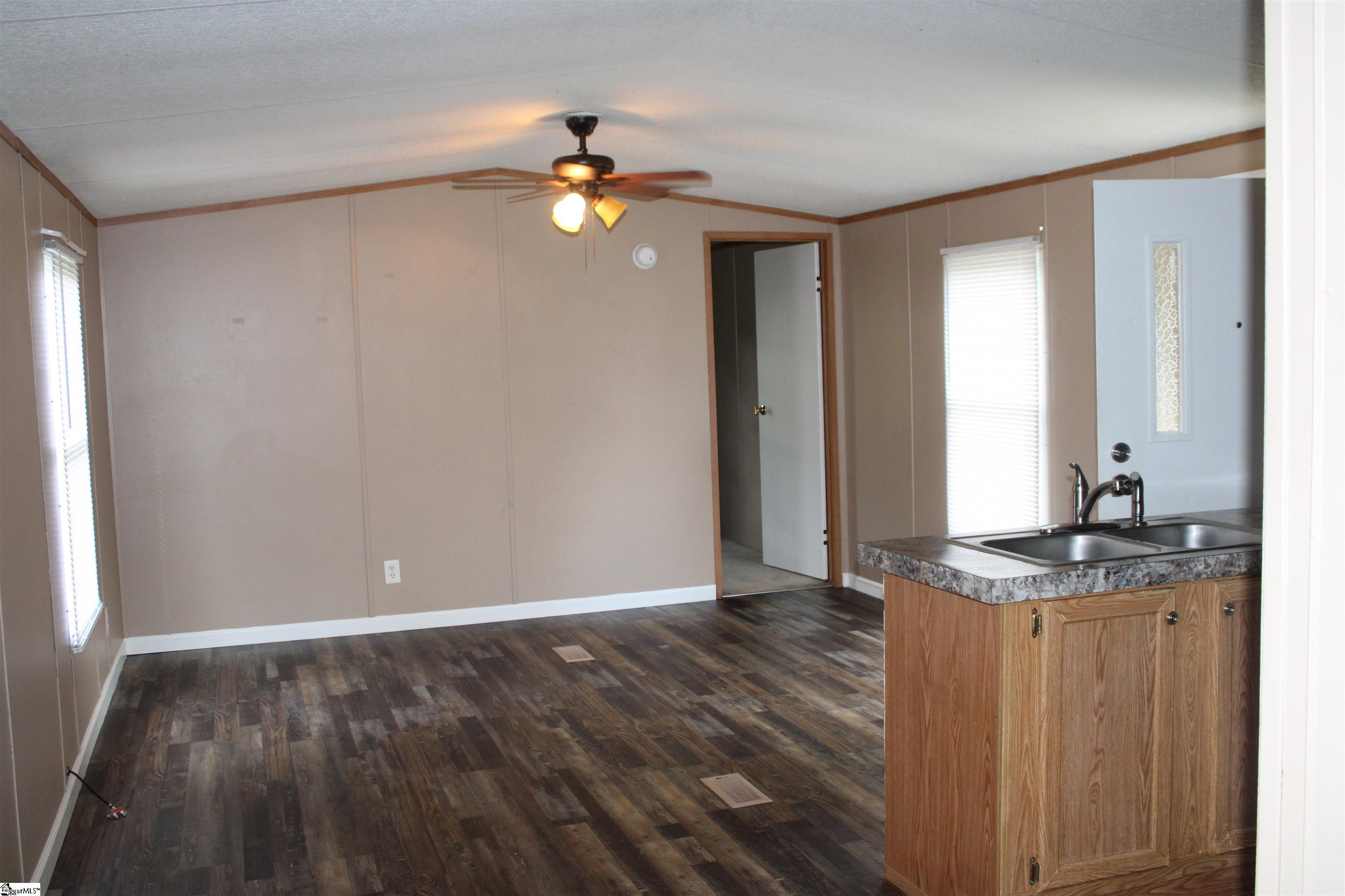 MLS #1571628 image #15