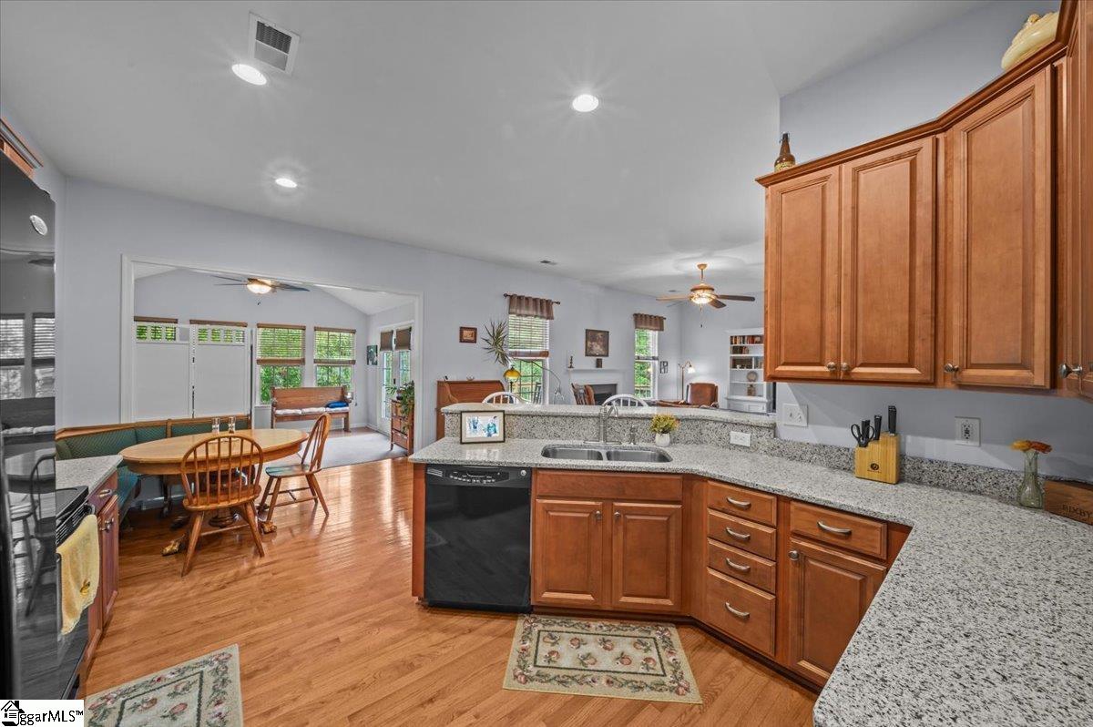 MLS #1571654 image #9