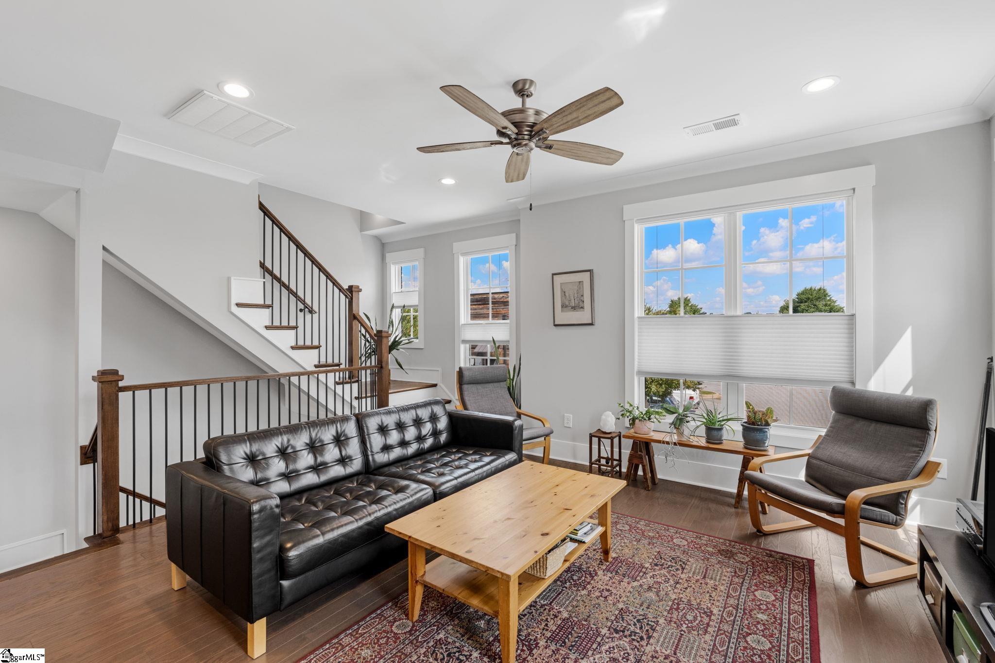 MLS #1571660 image #10