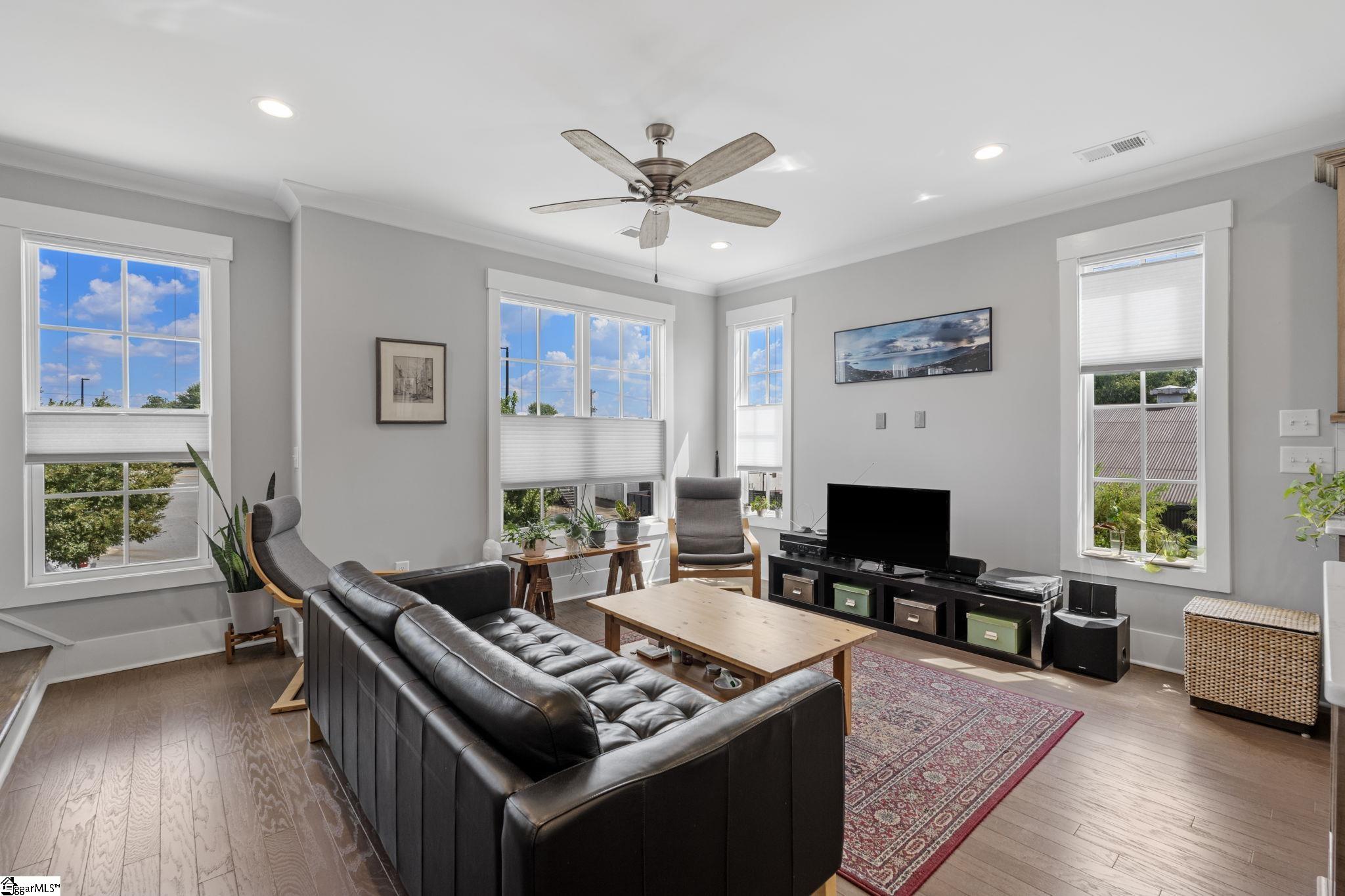 MLS #1571660 image #8