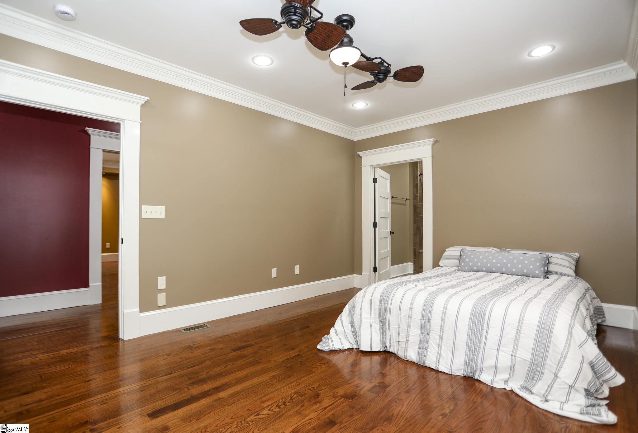 MLS #1571669 image #25