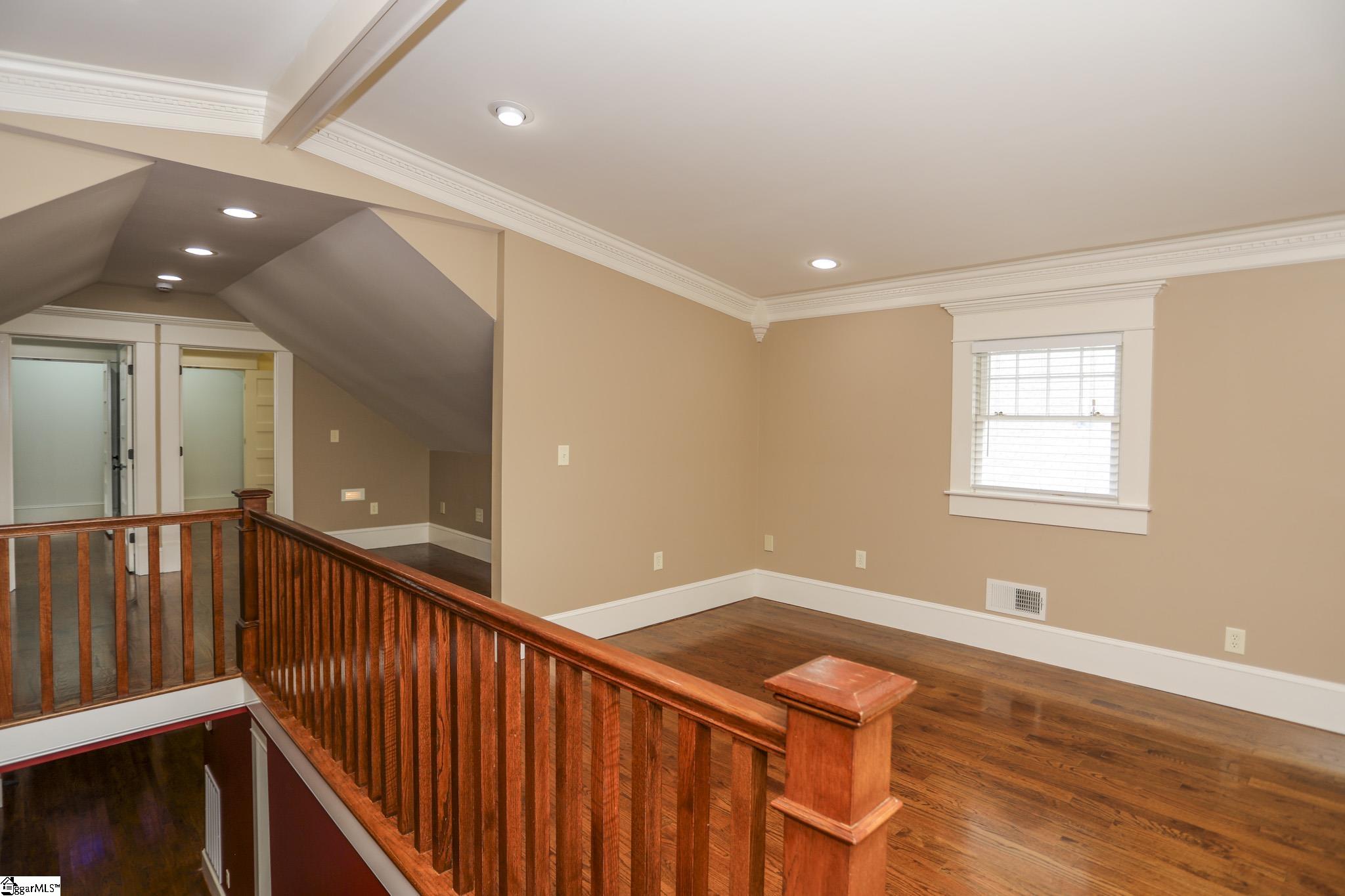 MLS #1571669 image #33