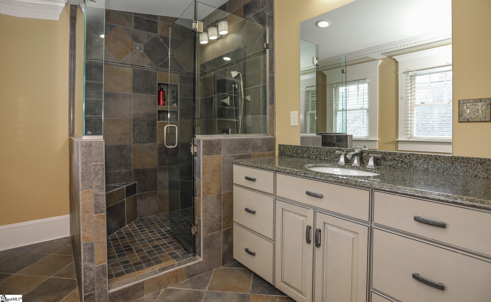 MLS #1571669 image #38