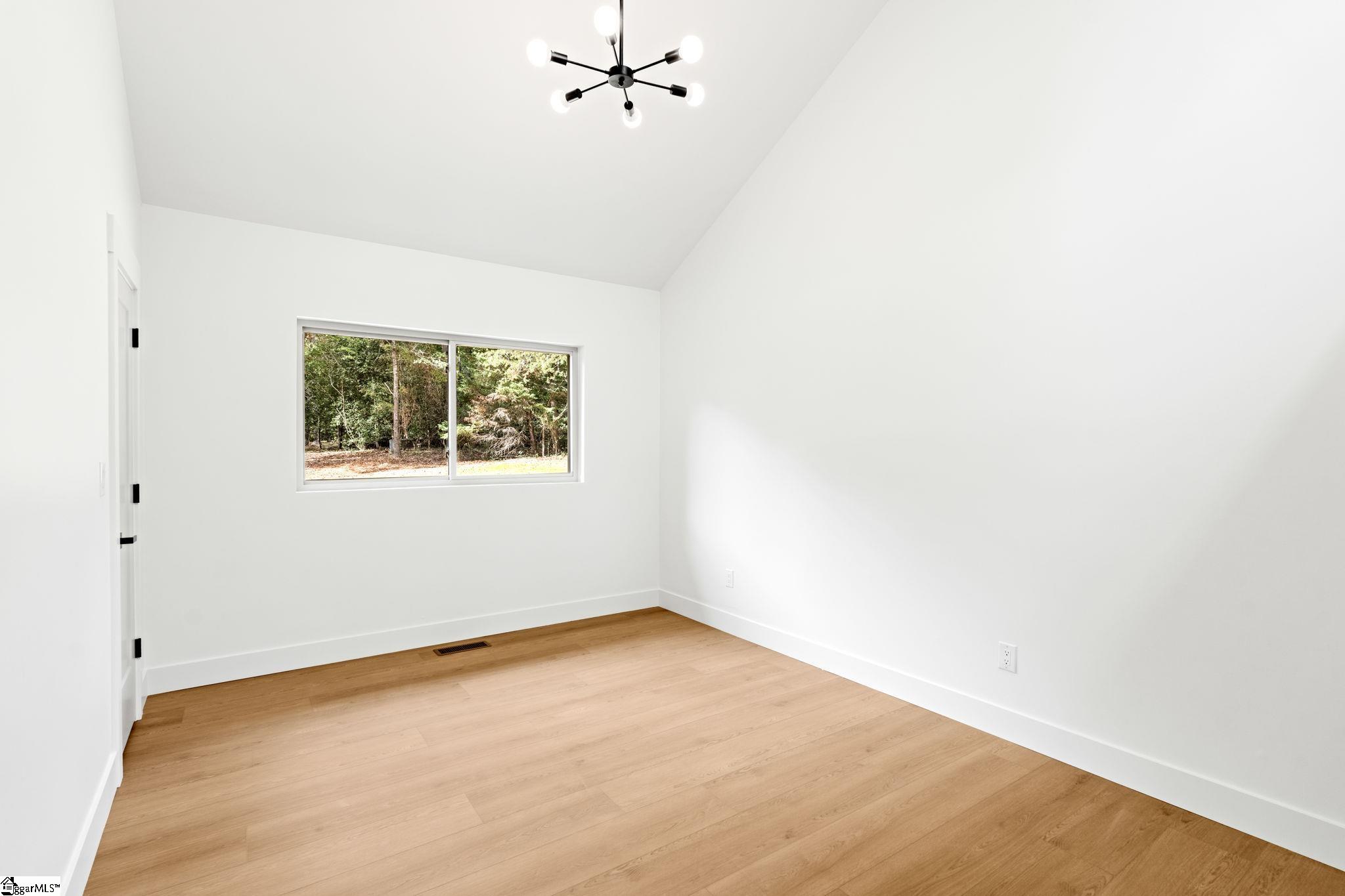 MLS #1571692 image #25