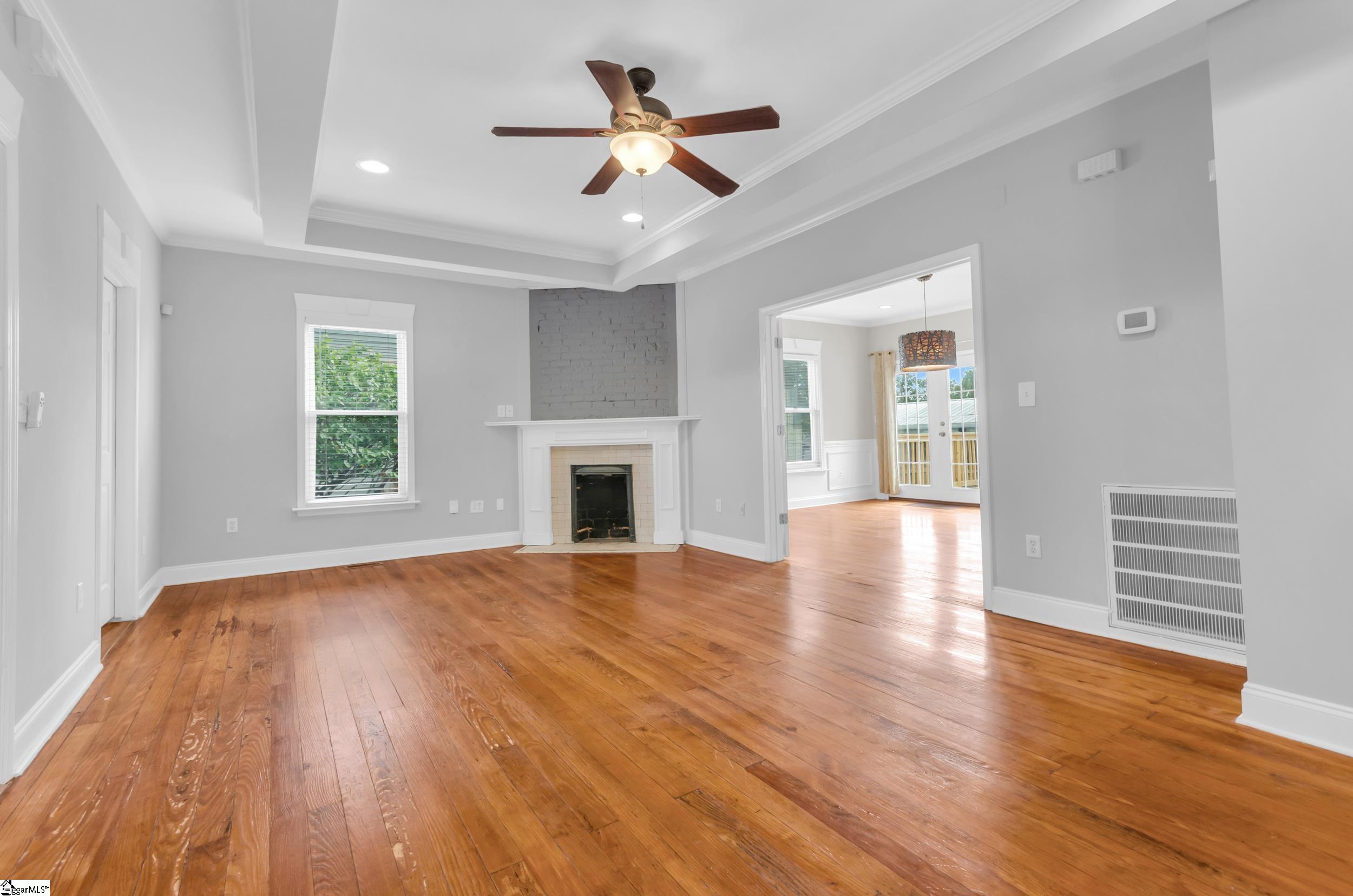 MLS #1571698 image #2