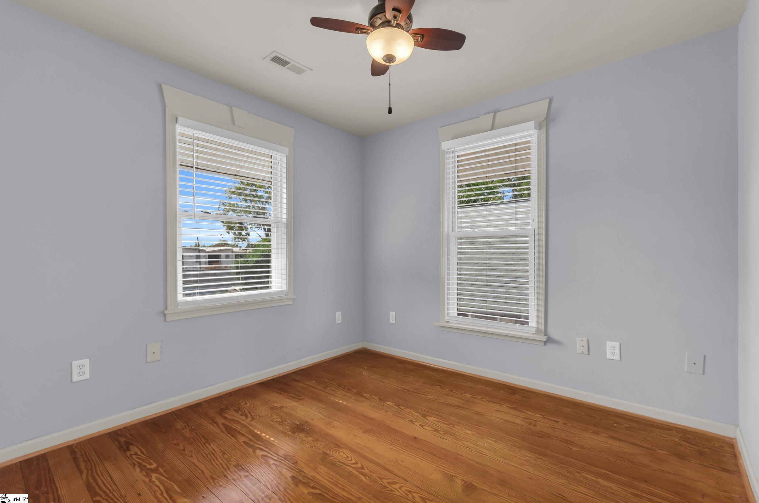 MLS #1571698 image #20