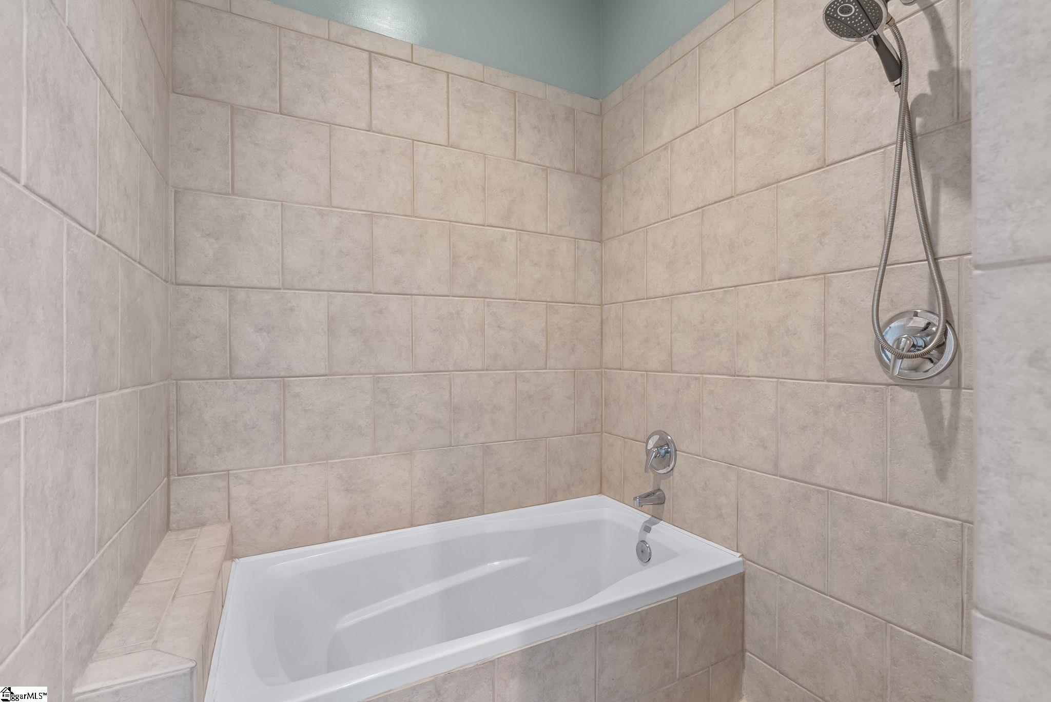 MLS #1571315 image #23