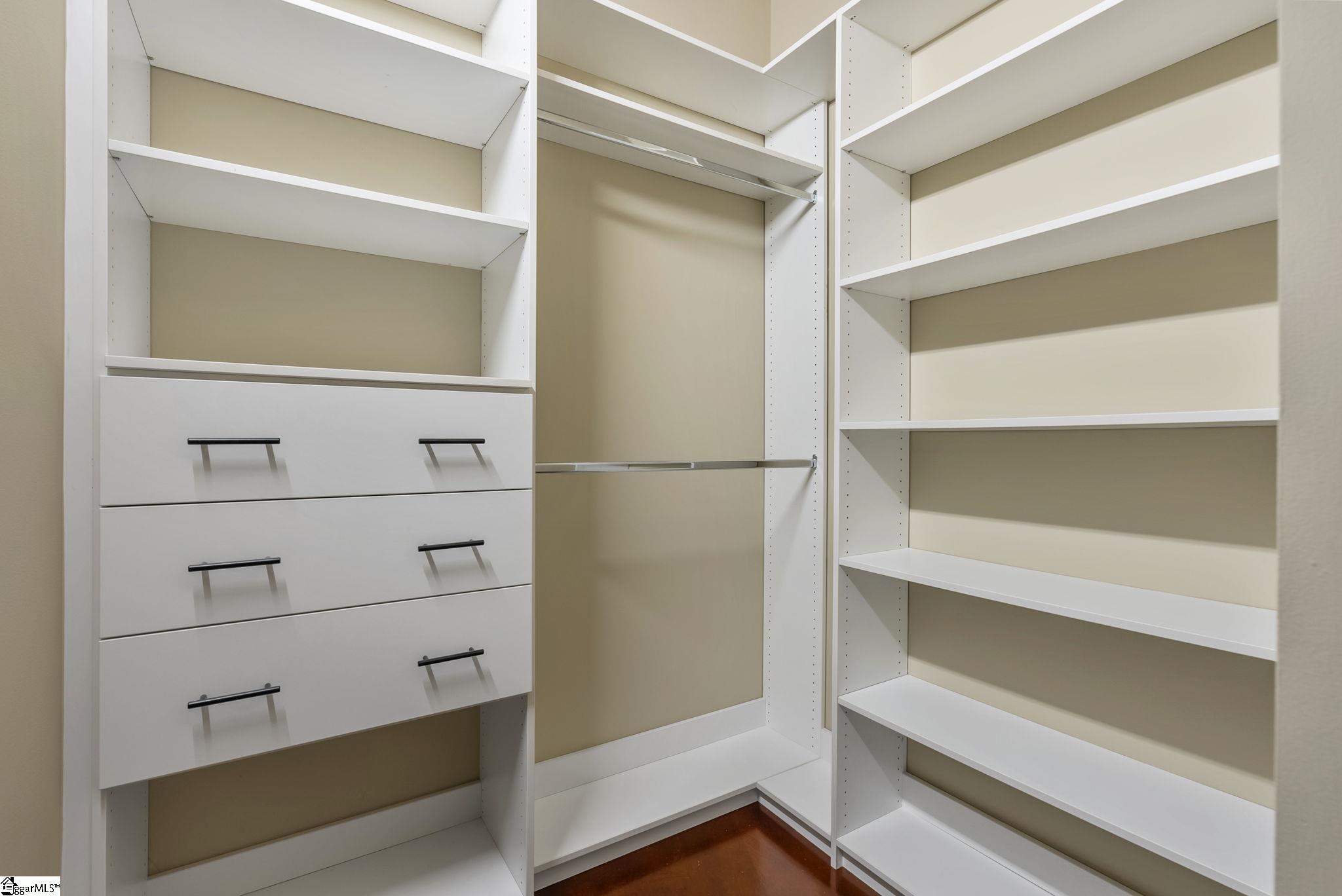 MLS #1571315 image #27