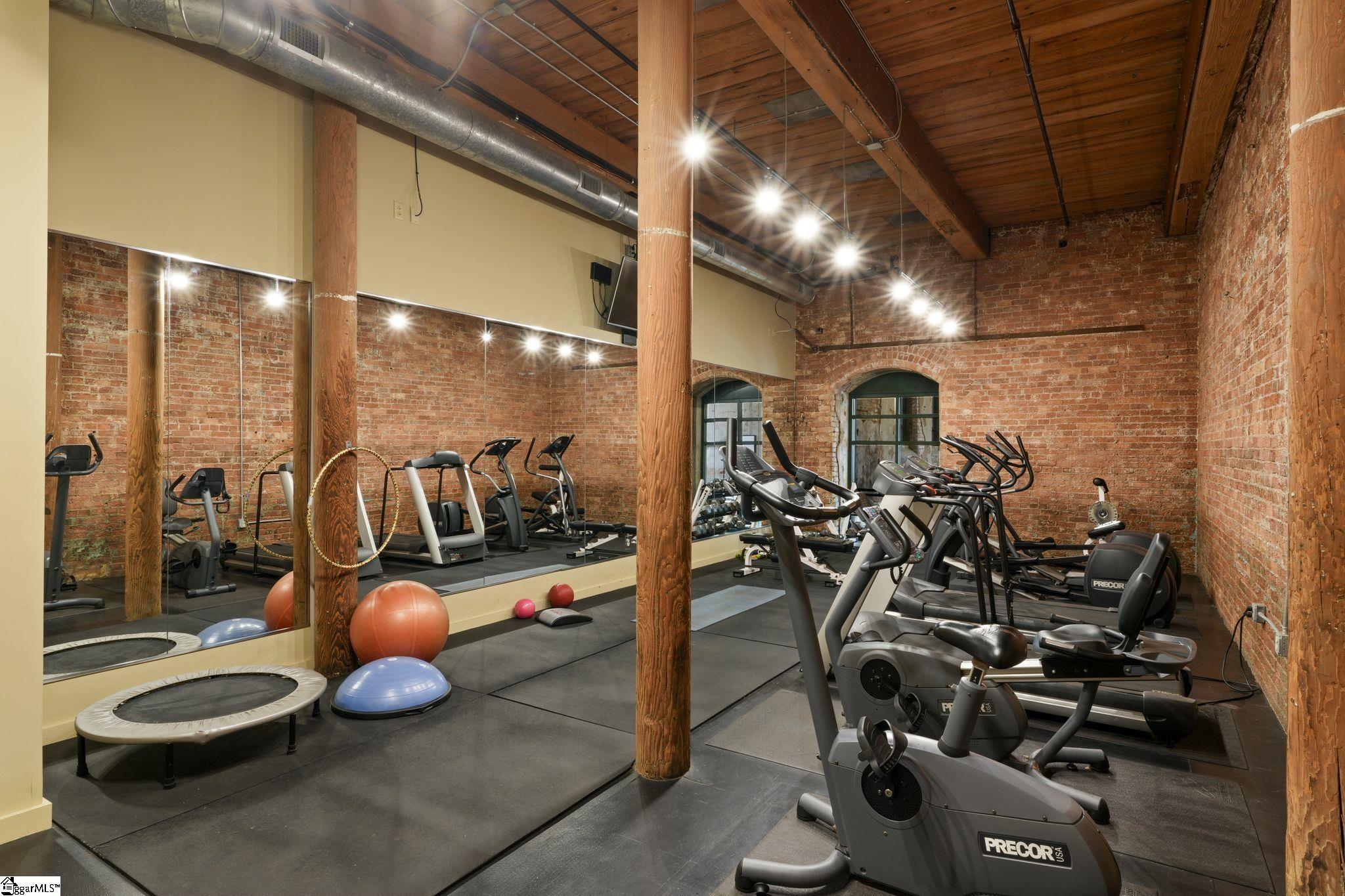 MLS #1571315 image #31