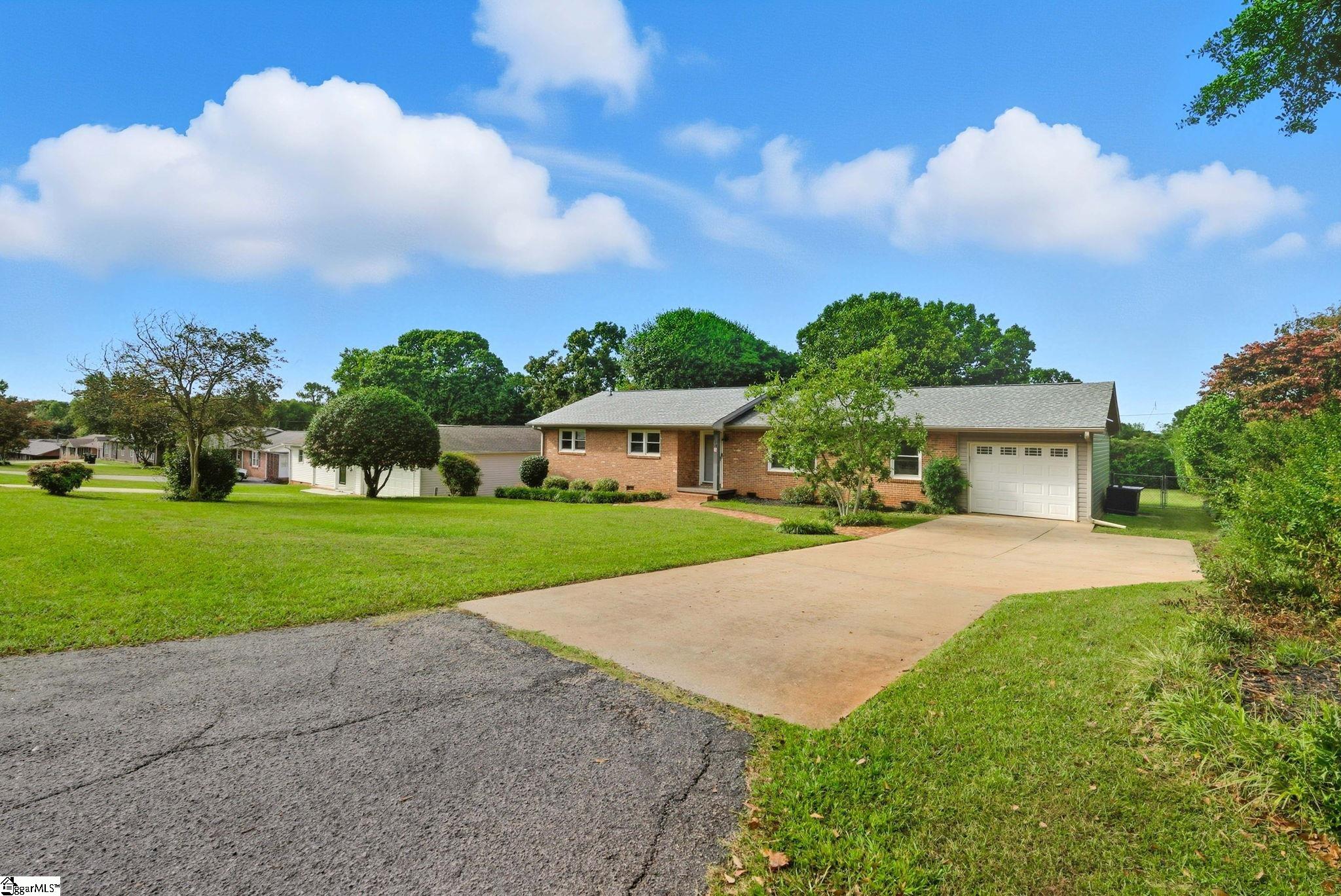 MLS #1571742 image #2