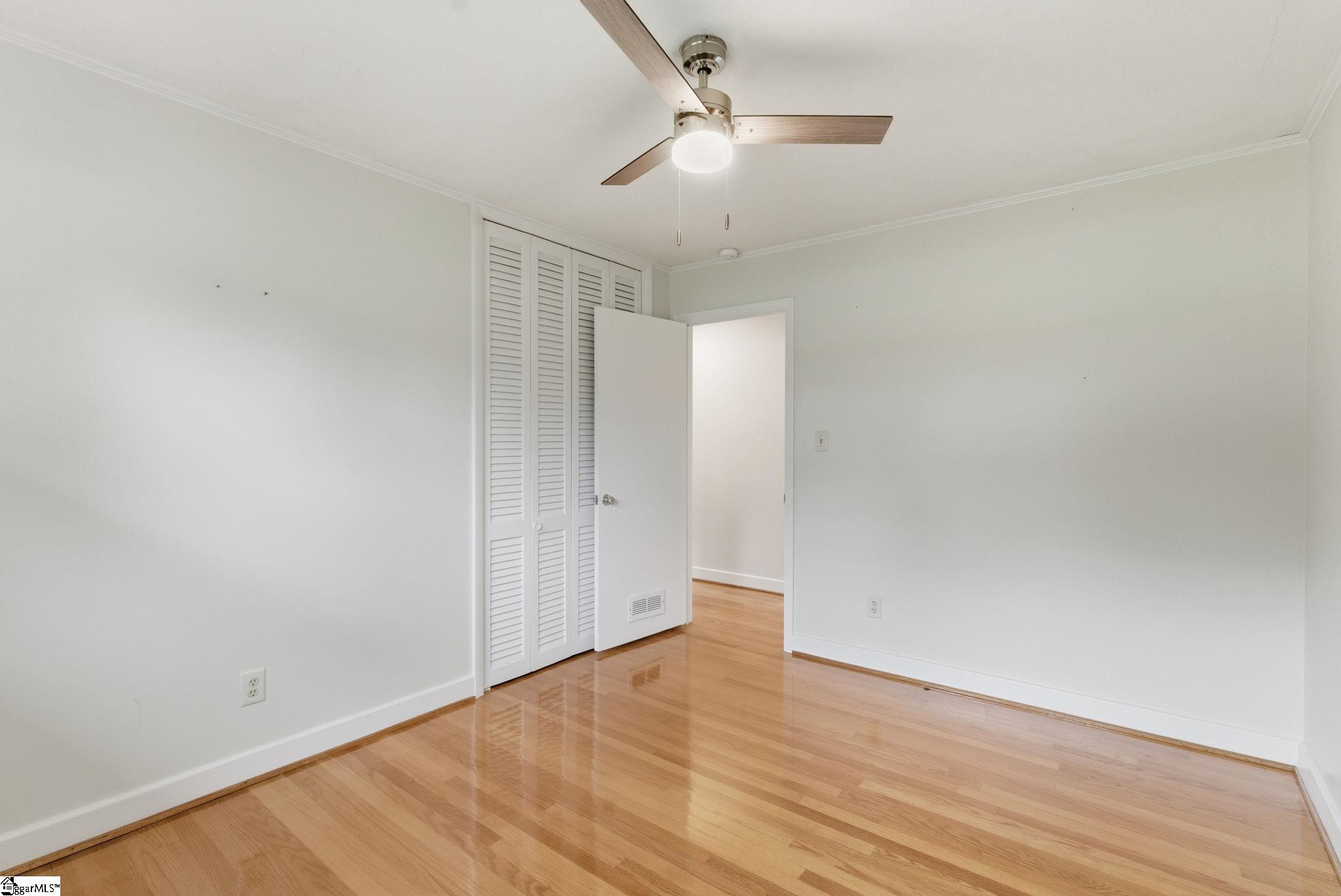 MLS #1571742 image #22