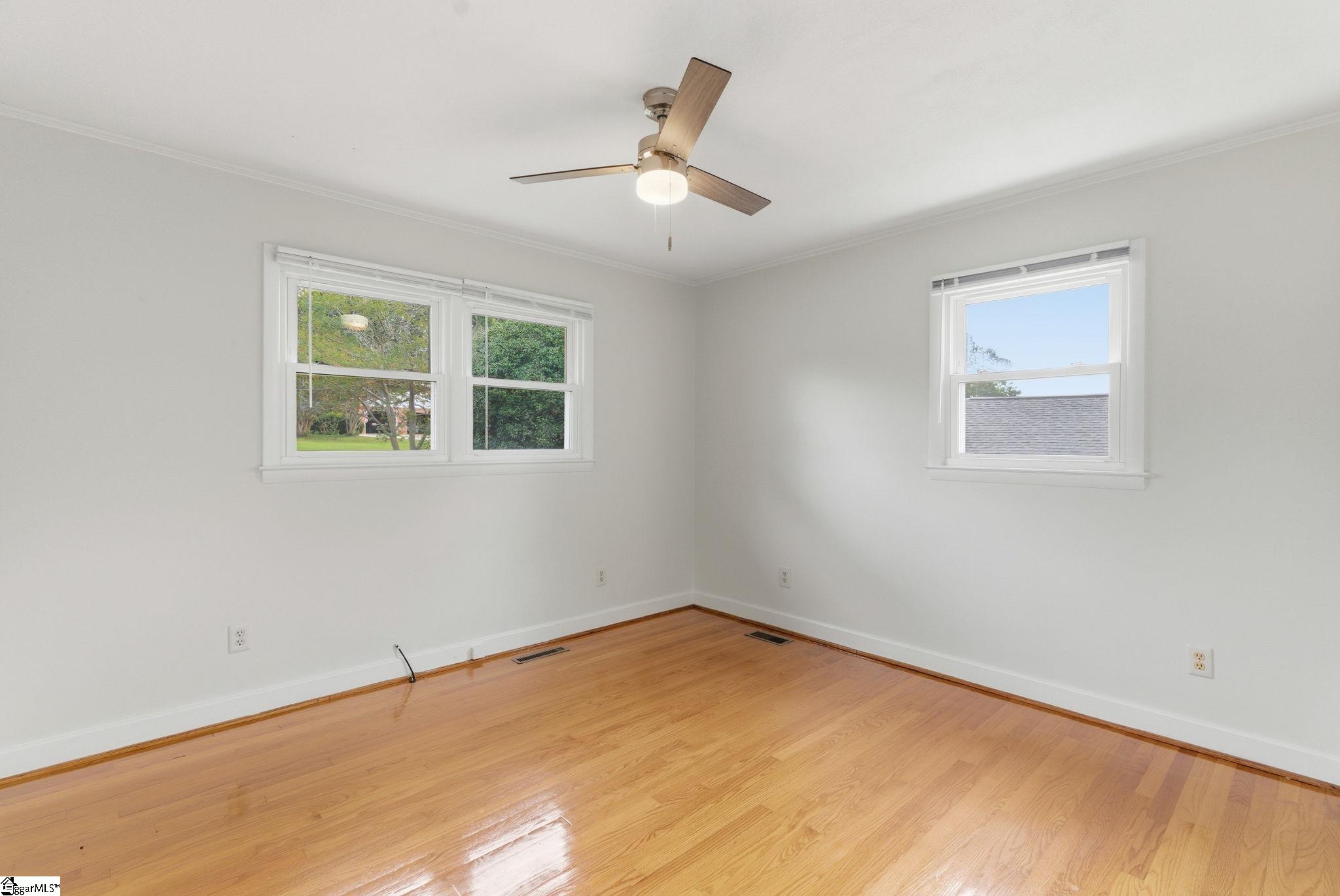 MLS #1571742 image #23