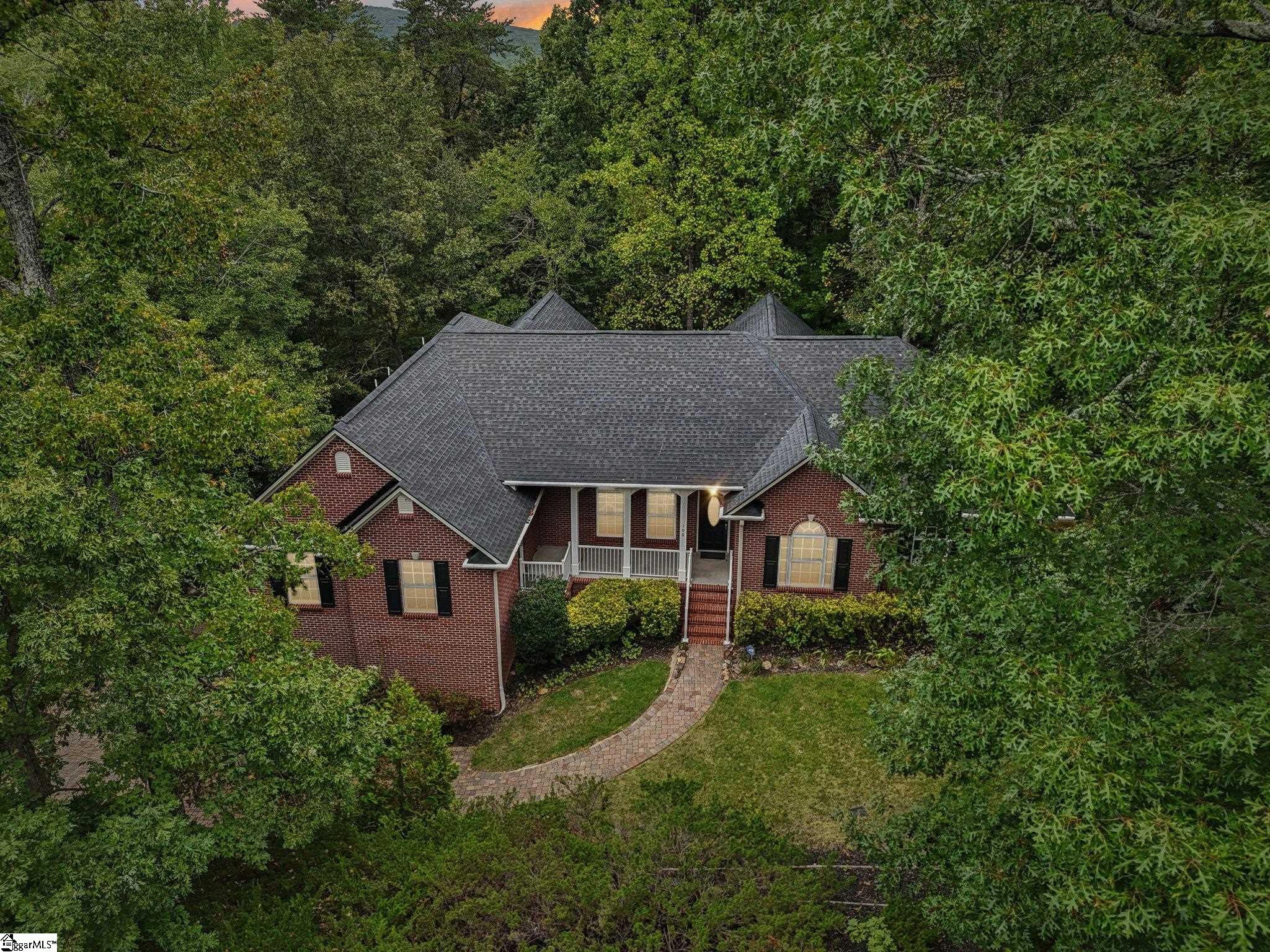 MLS #1571748 image #1