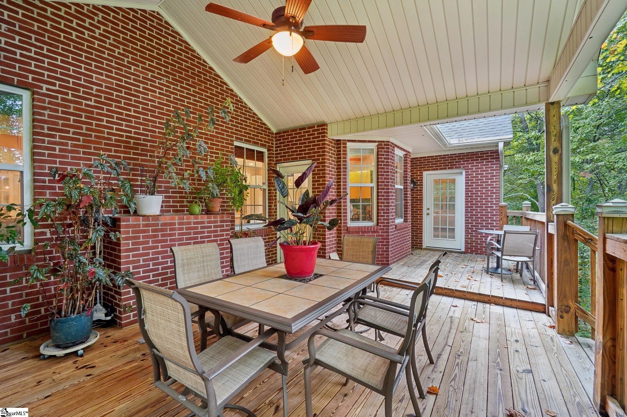 MLS #1571748 image #17