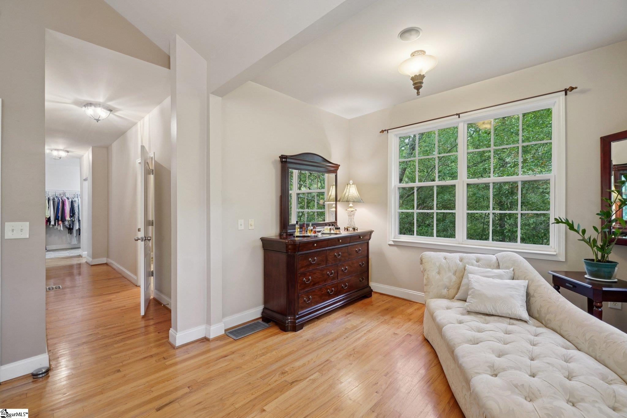 MLS #1571748 image #22