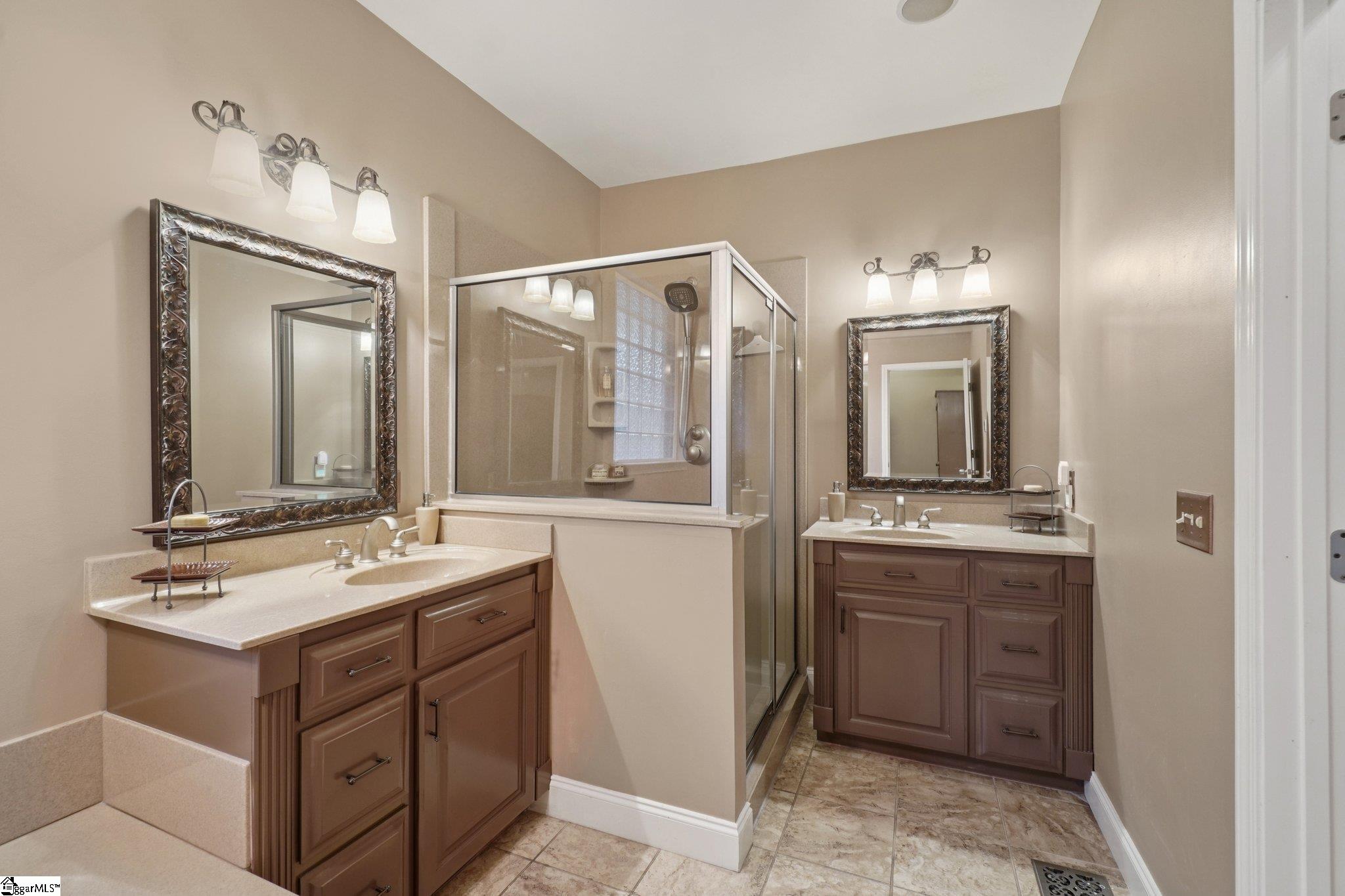 MLS #1571748 image #24