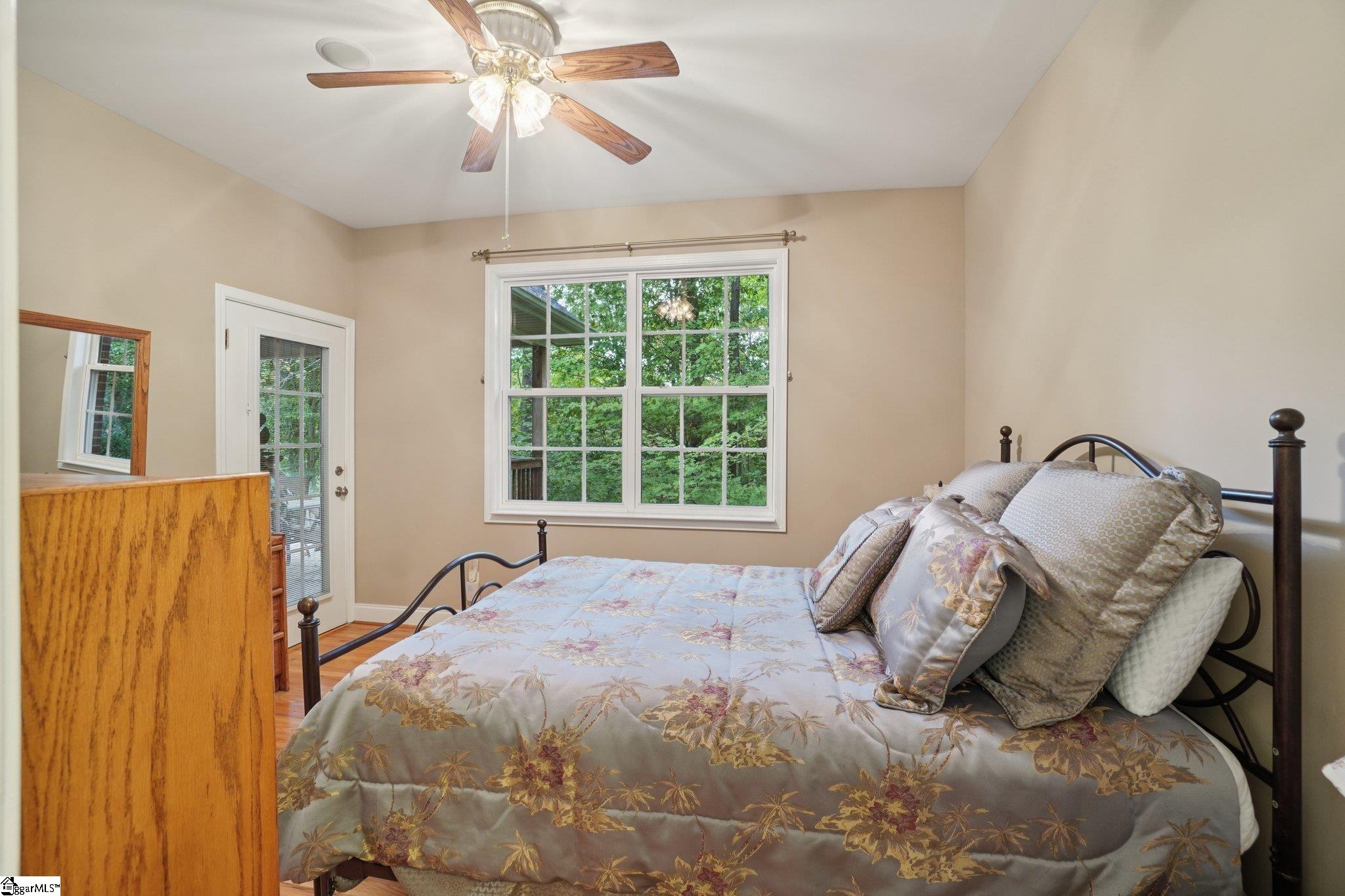 MLS #1571748 image #36