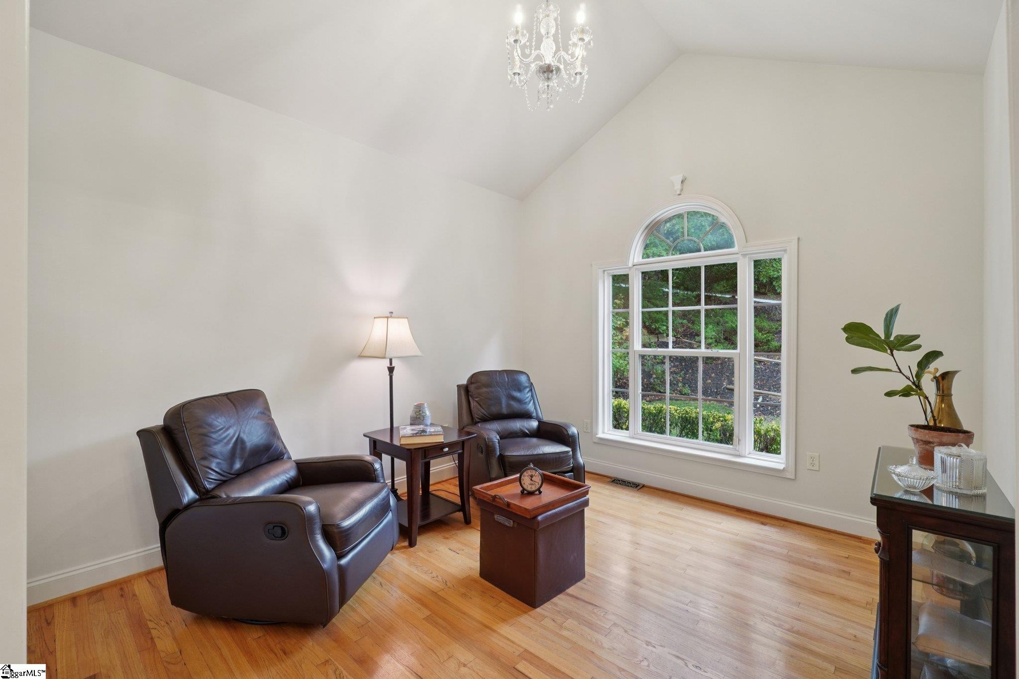 MLS #1571748 image #6