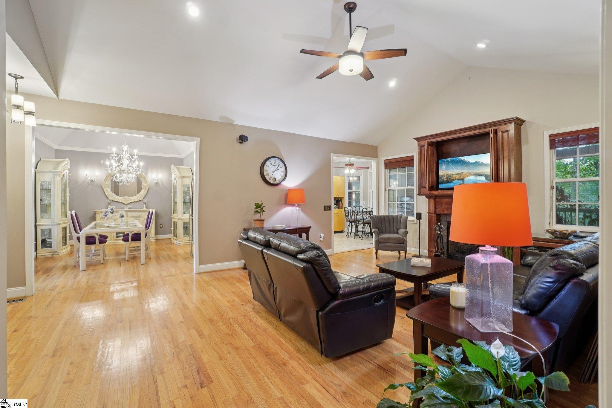 MLS #1571748 image #9