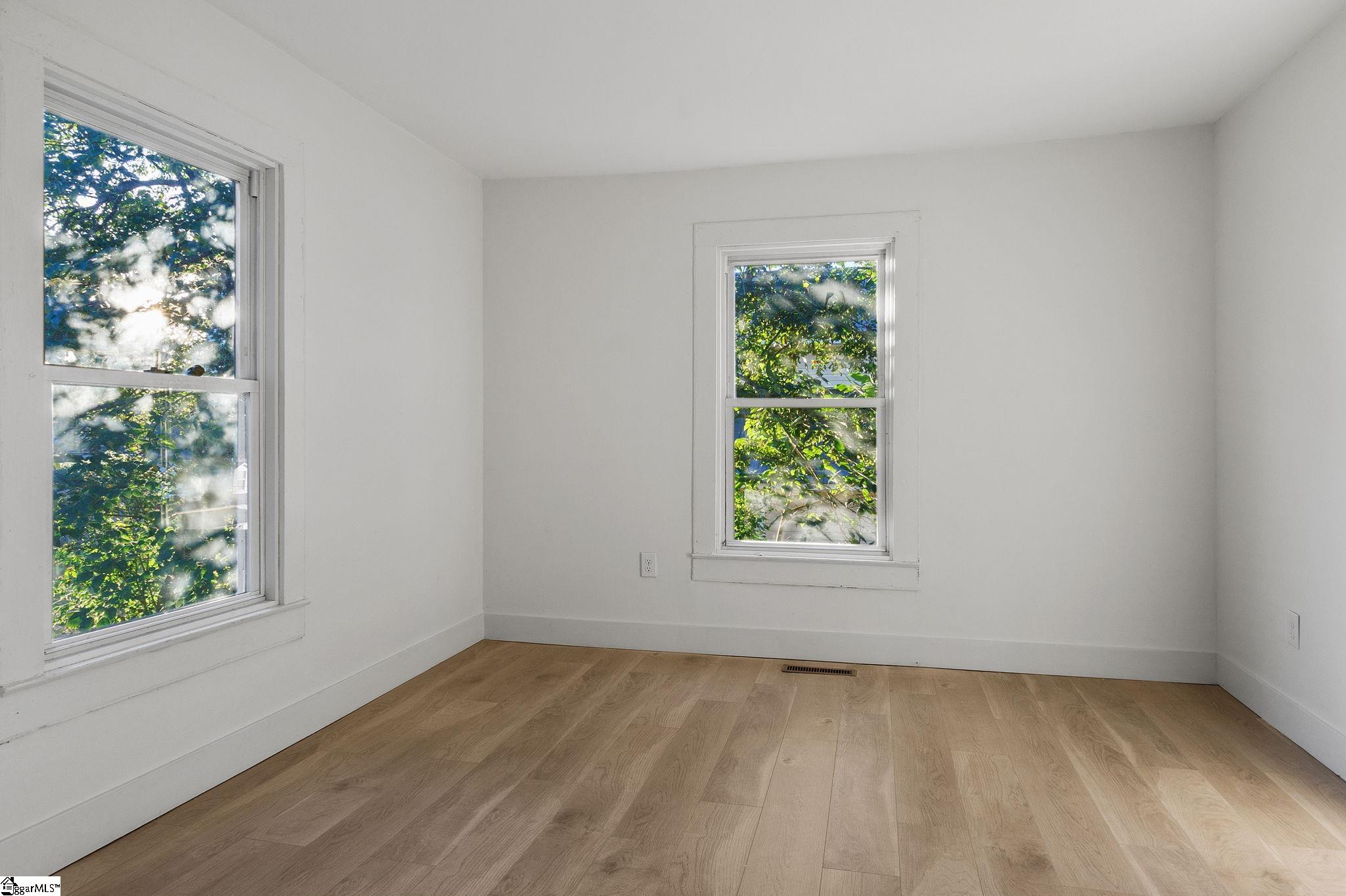 MLS #1571758 image #10