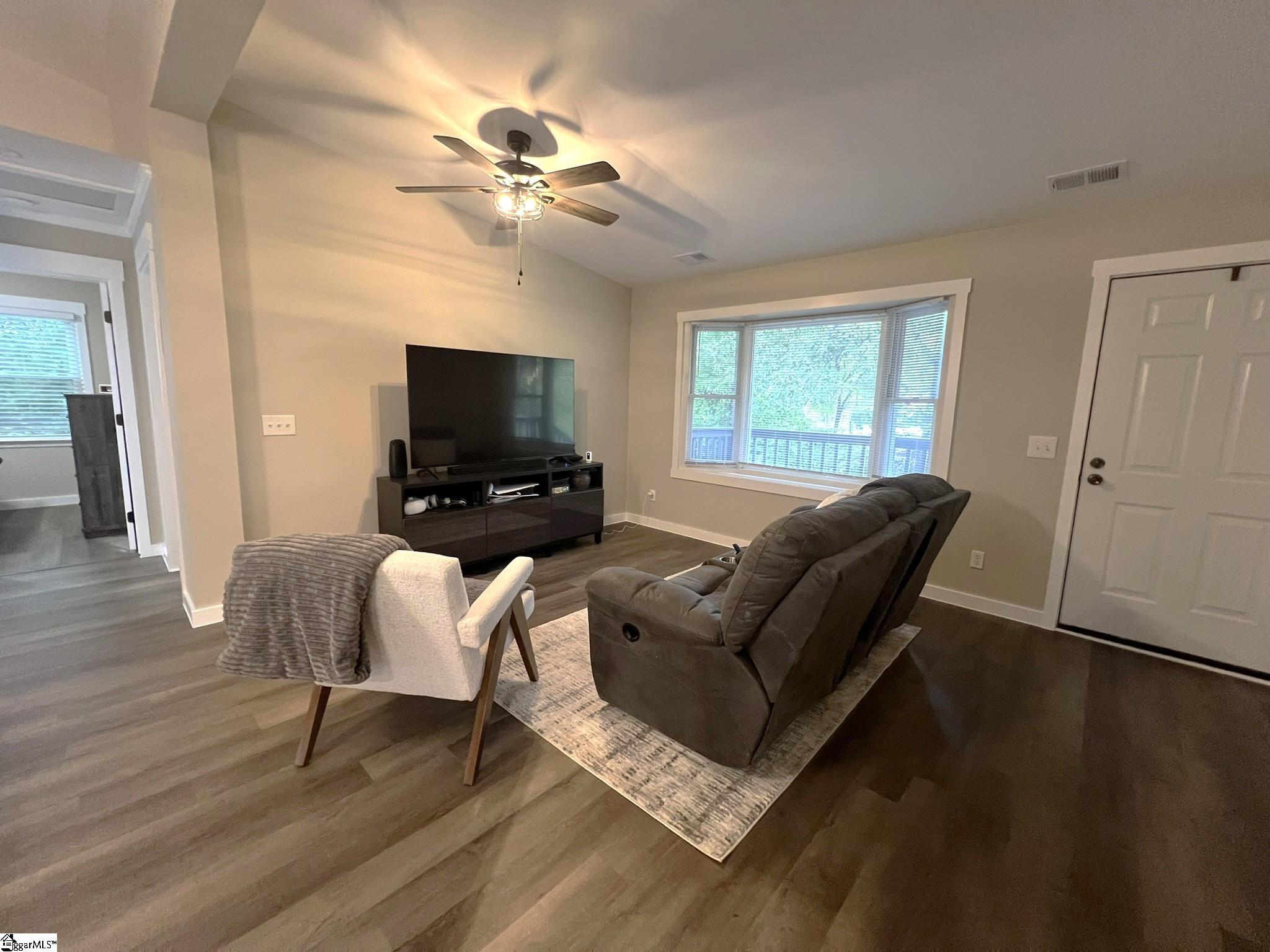 MLS #1571769 image #6