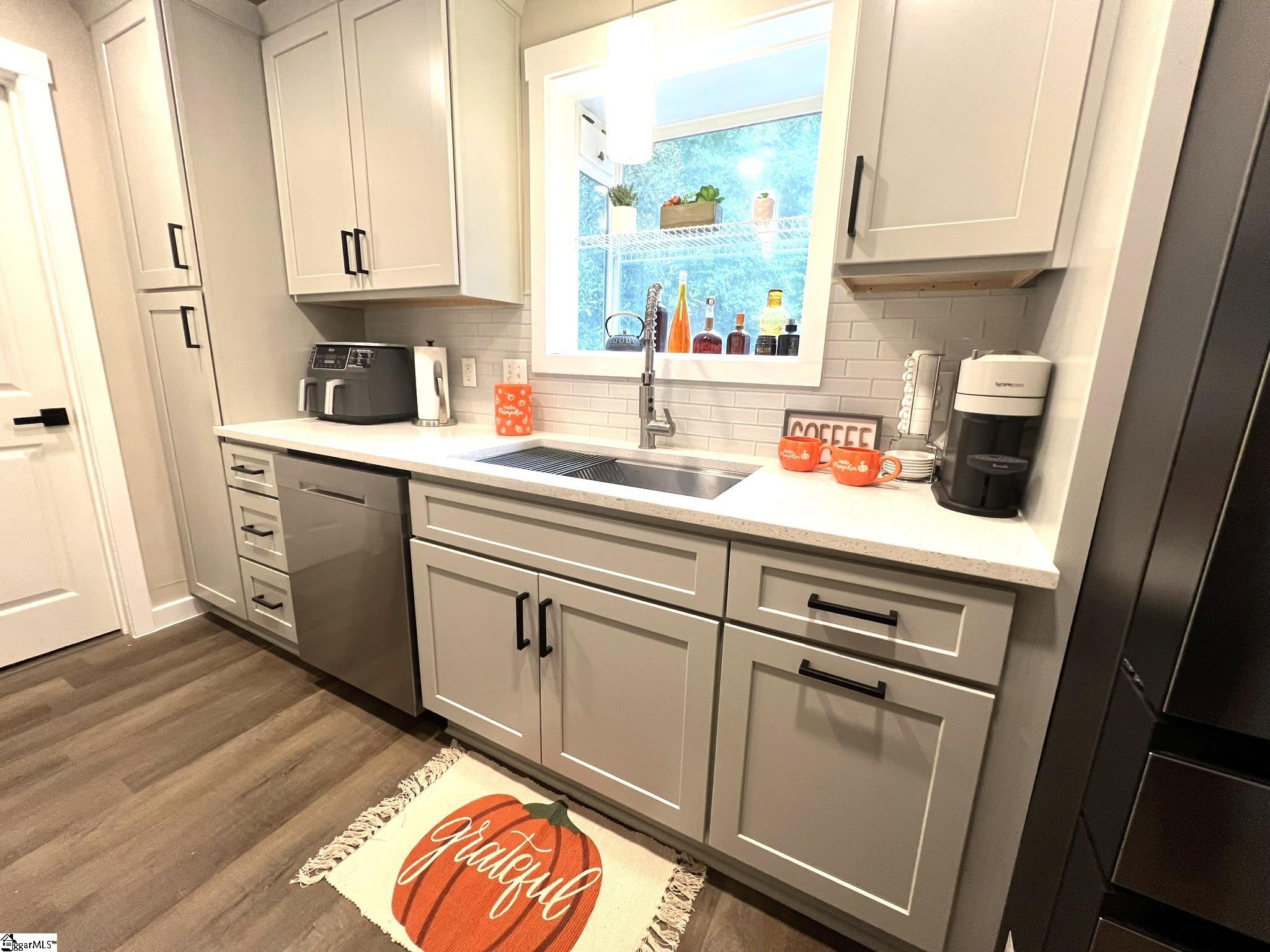 MLS #1571769 image #9