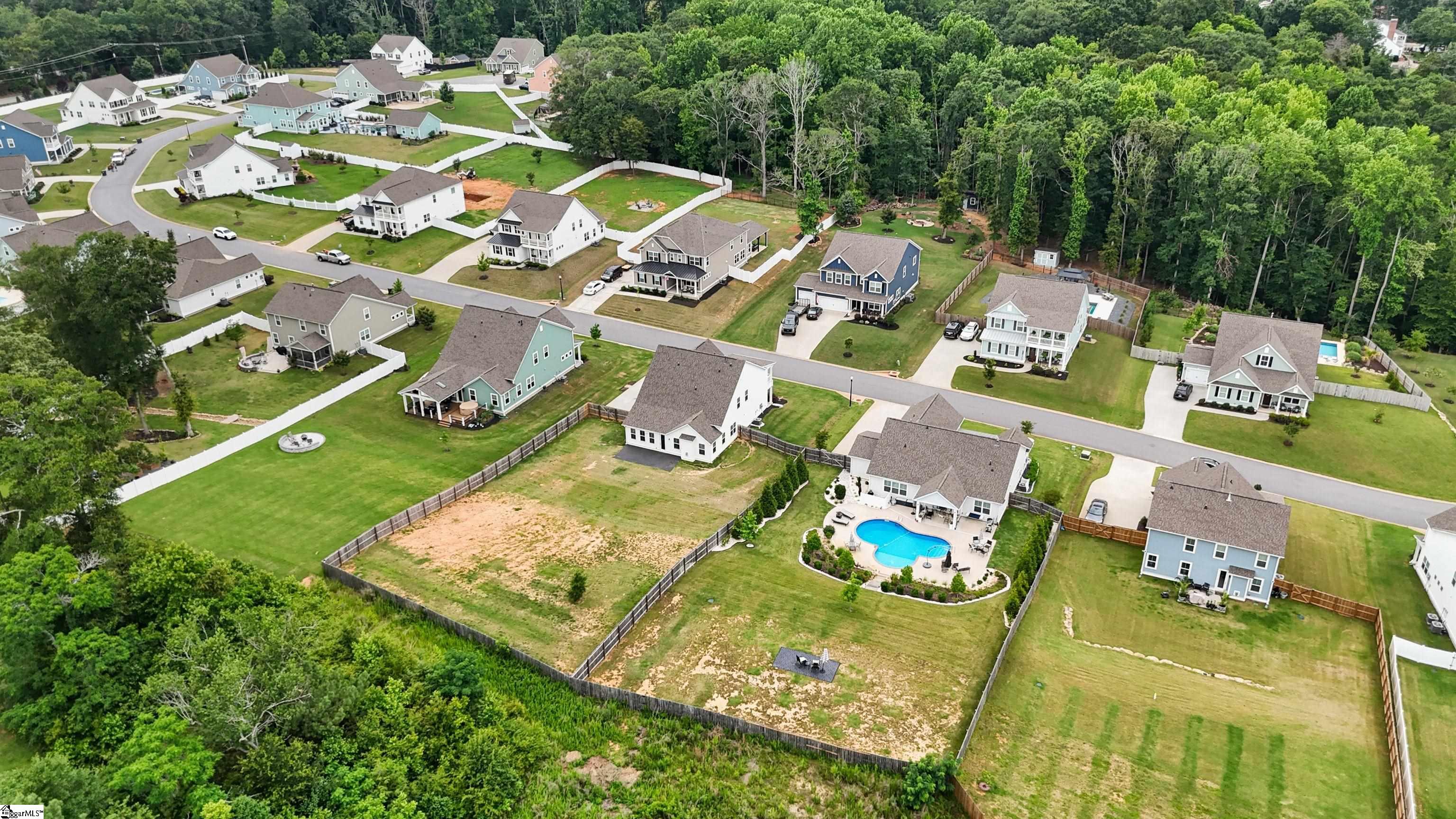 MLS #1571774 image #45