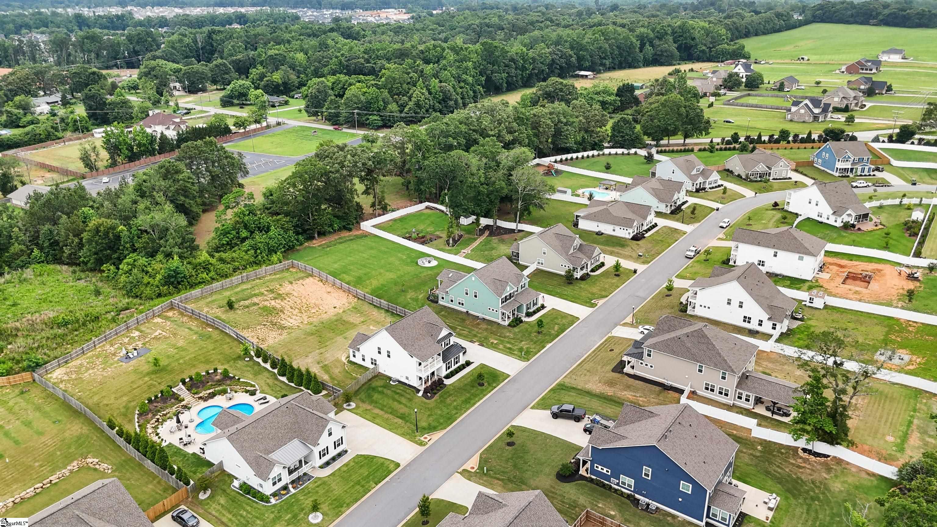 MLS #1571774 image #46