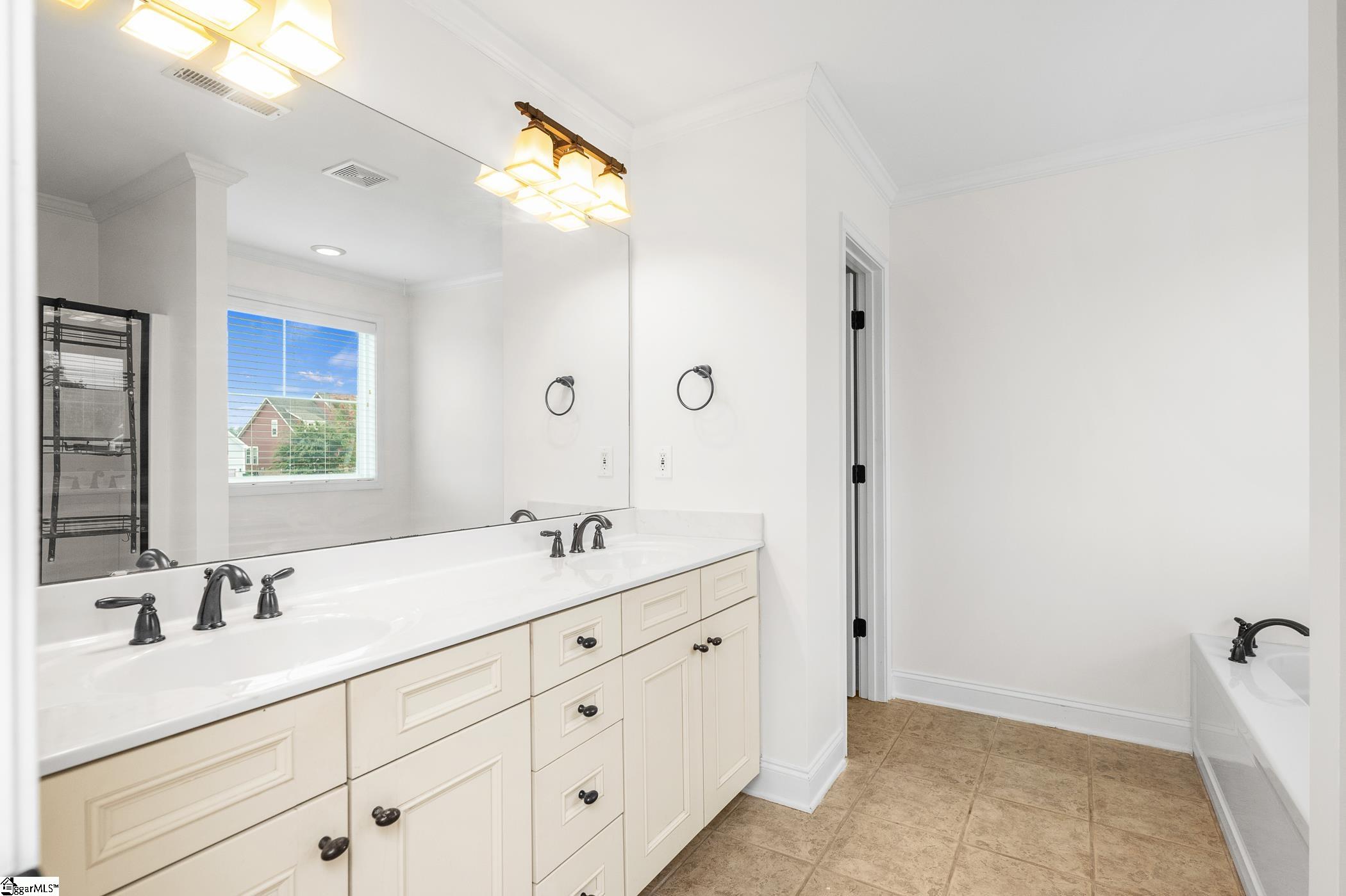 MLS #1571777 image #23