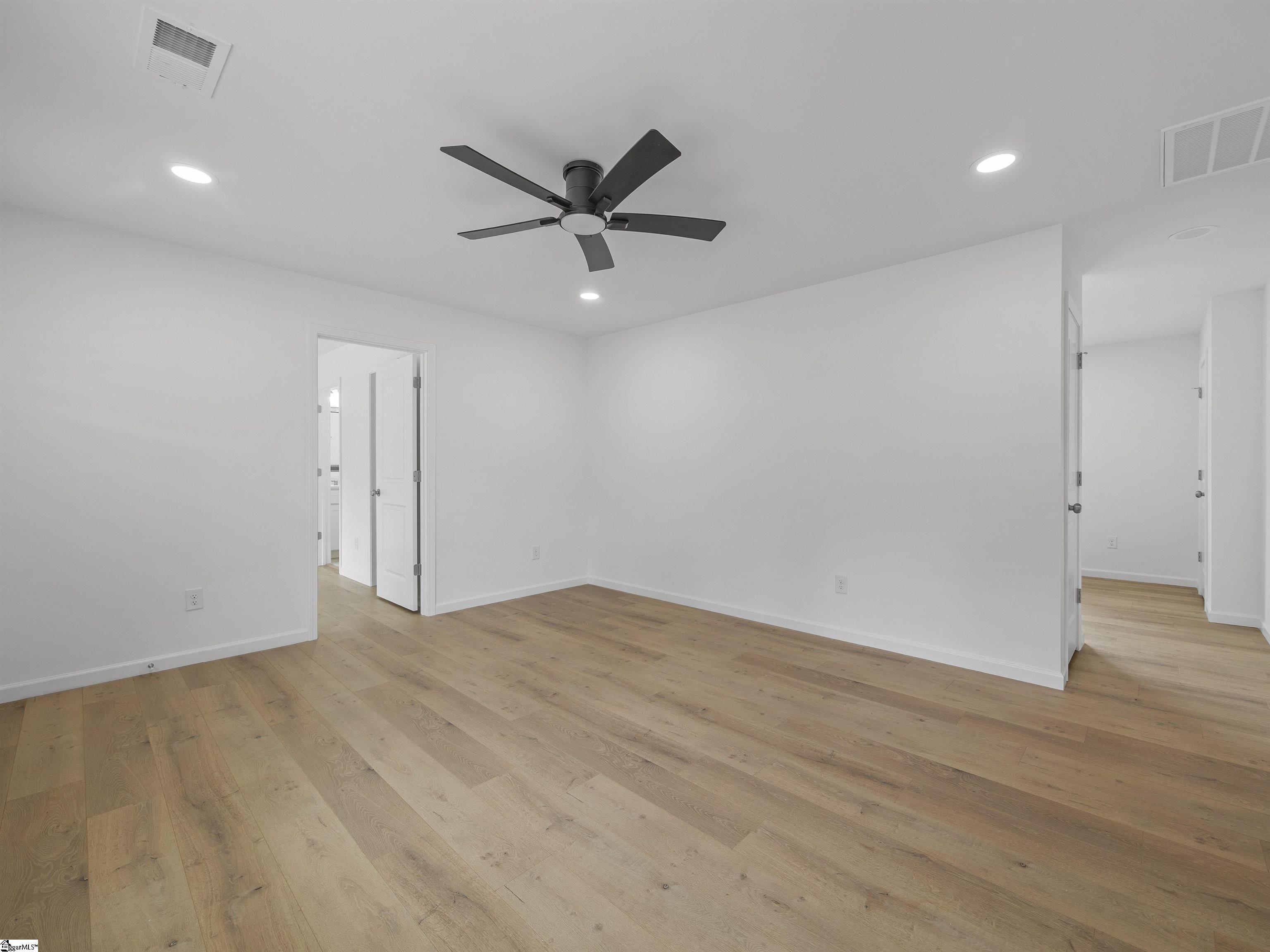 MLS #1571782 image #8