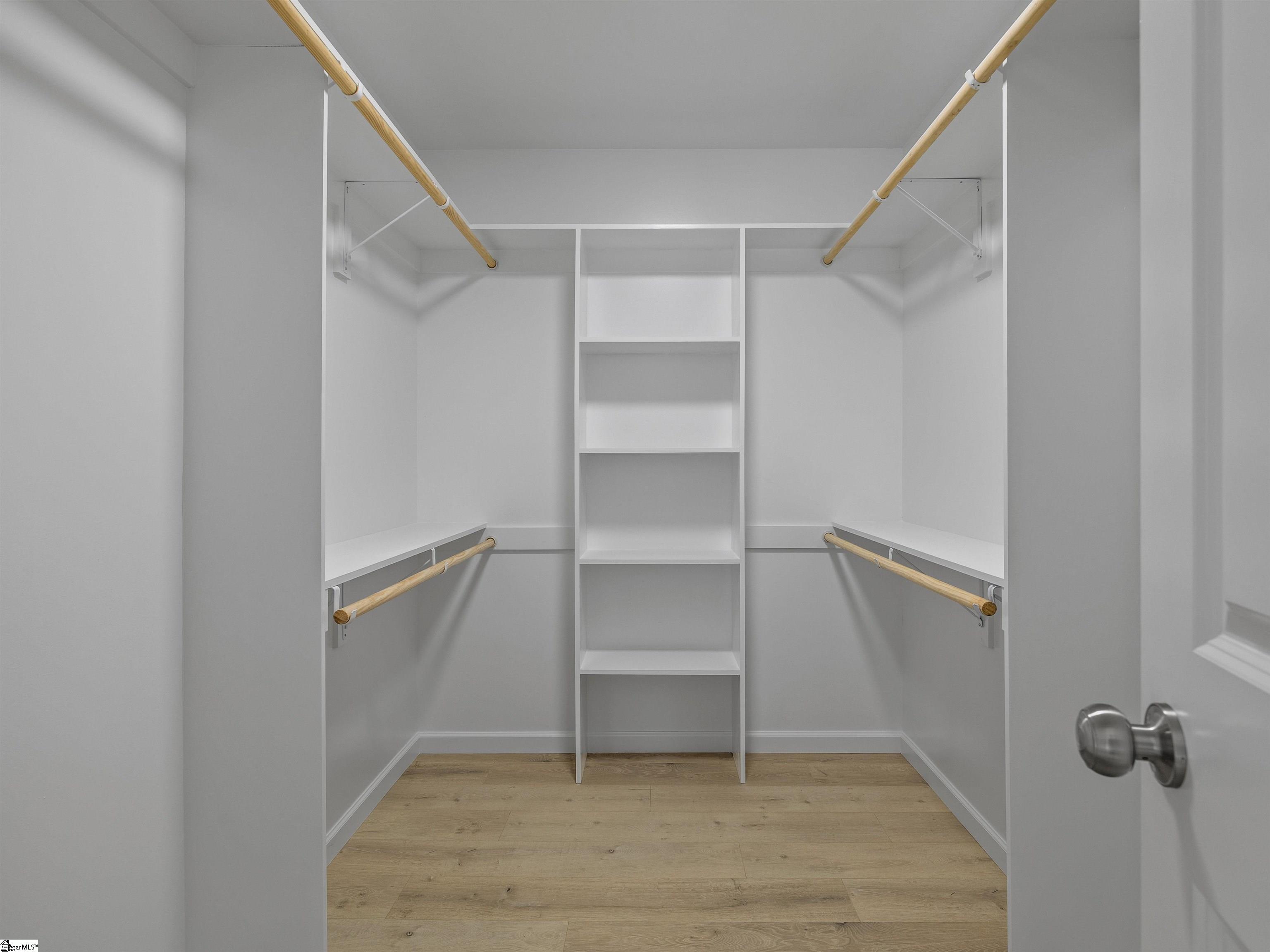 MLS #1571782 image #22