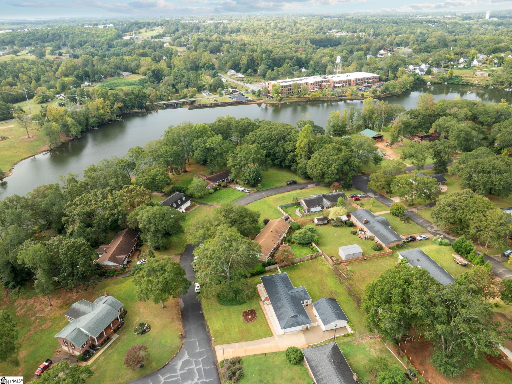 MLS #1571796 image #1