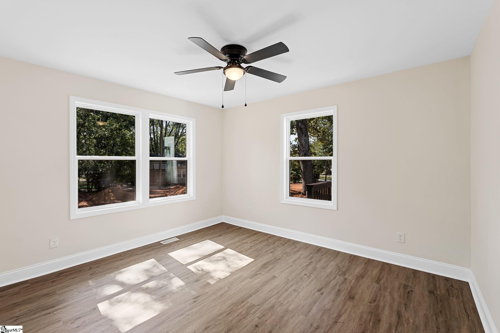 MLS #1571833 image #20