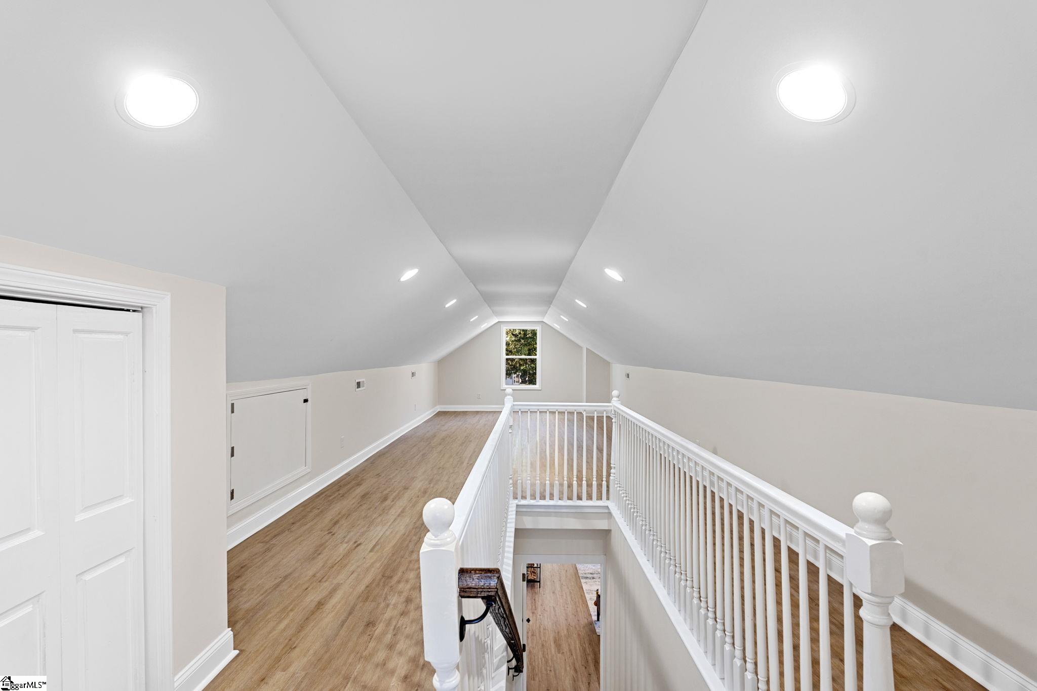 MLS #1571833 image #24